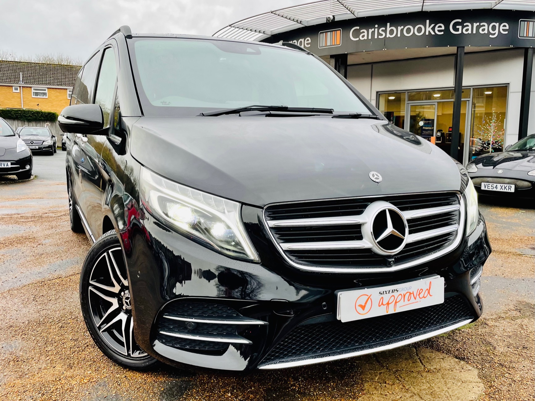 Car For Sale Mercedes V250 - OU19PZO Sixers Group Image #0