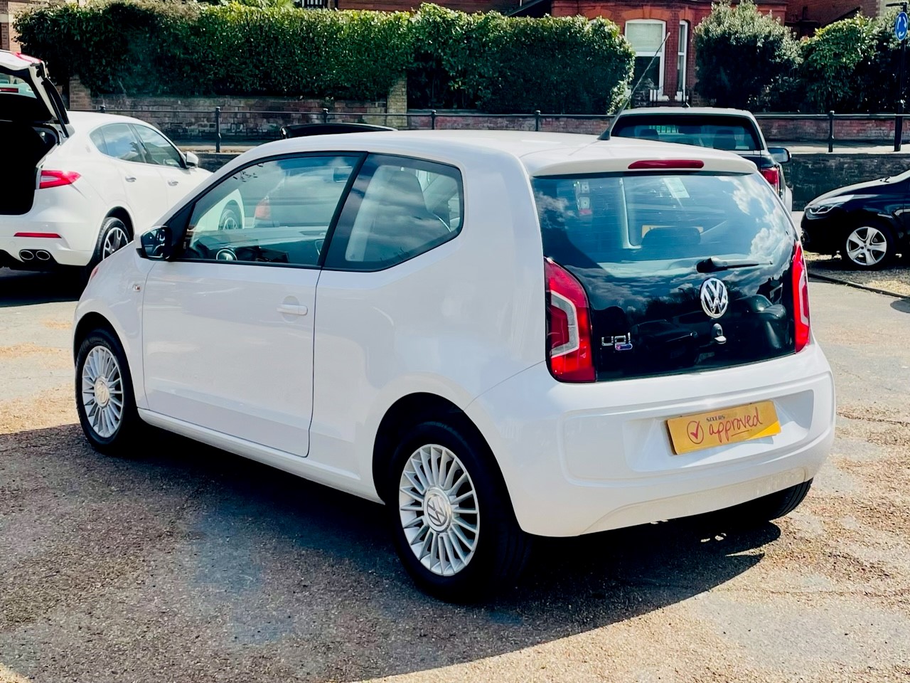 Car For Sale Volkswagen Up - HW13GPE Sixers Group Image #4