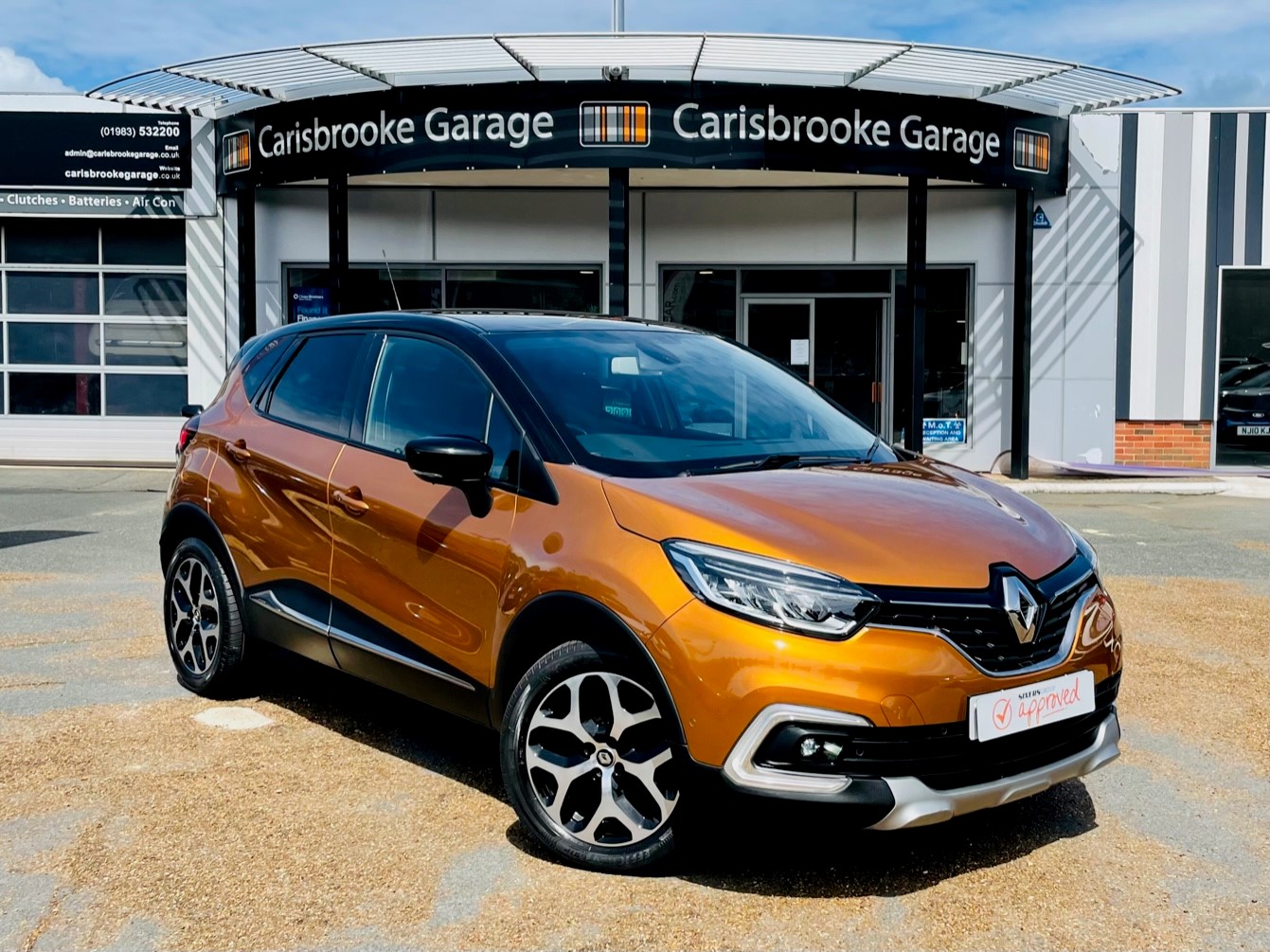 Car For Sale Renault Captur - HW18LRA Sixers Group Image #0