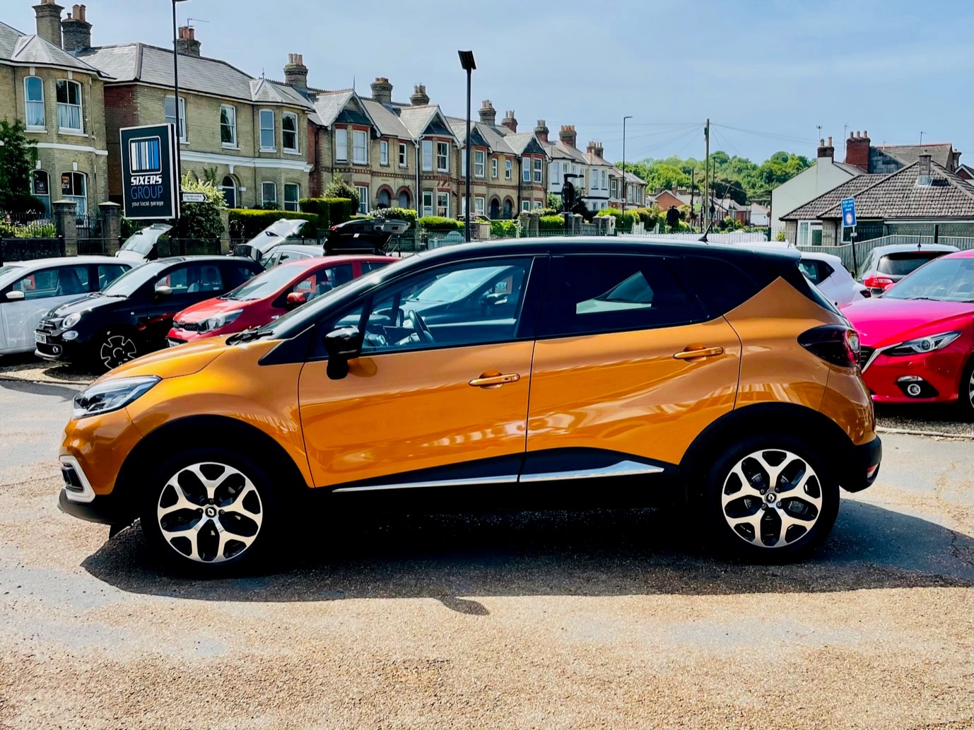 Car For Sale Renault Captur - HW18LRA Sixers Group Image #5