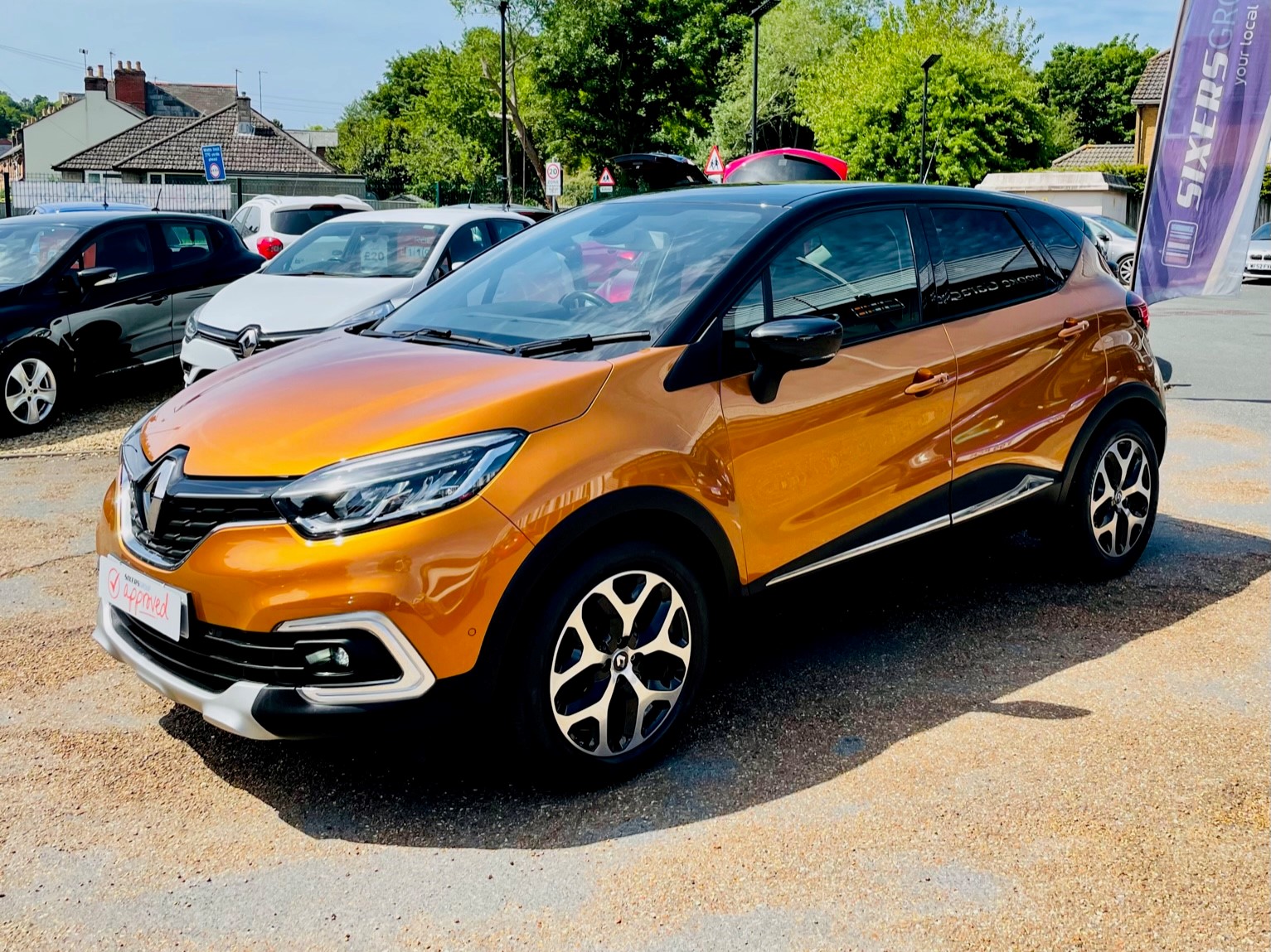 Car For Sale Renault Captur - HW18LRA Sixers Group Image #6