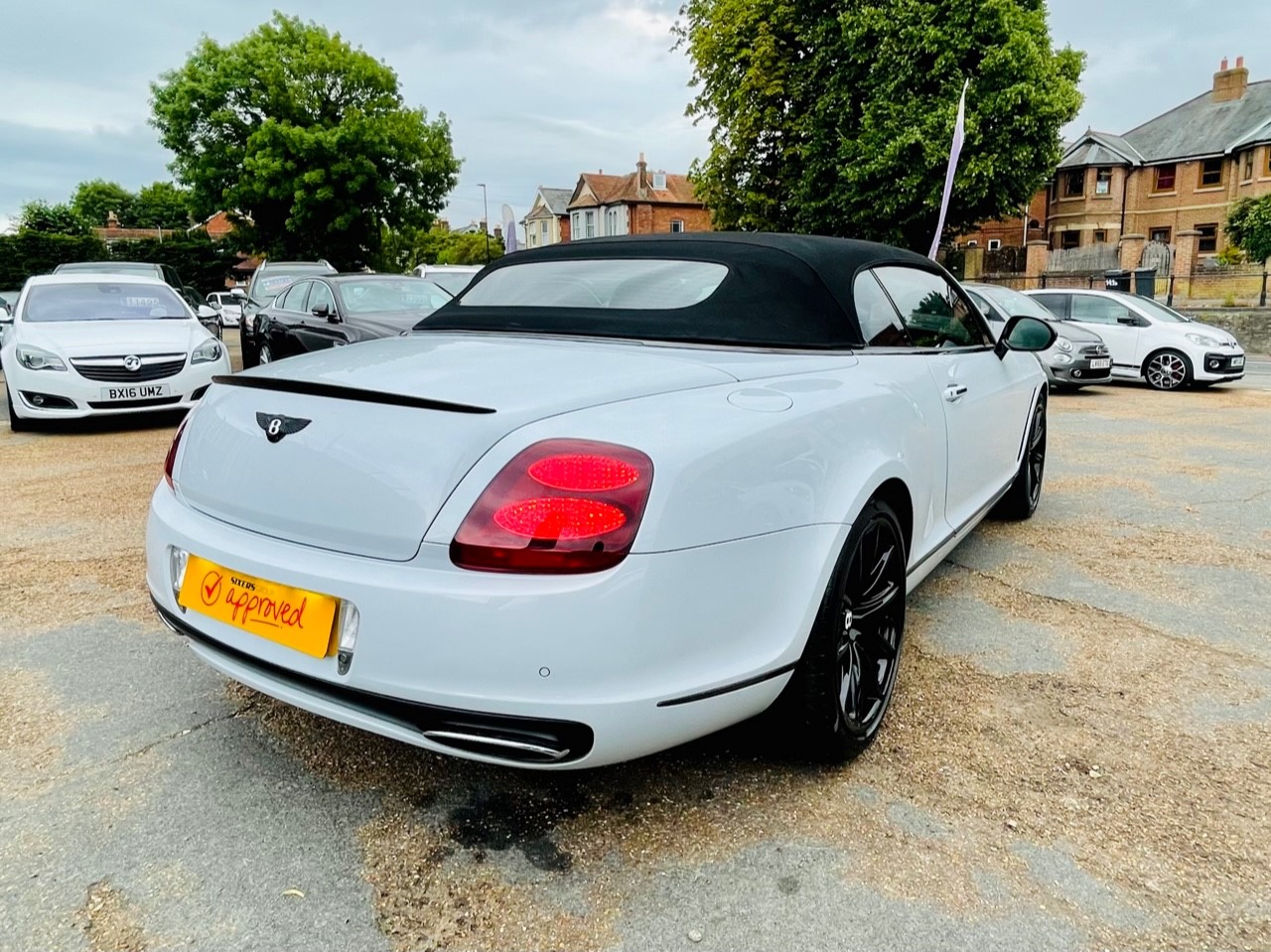 Car For Sale Bentley Continental - MX11FJE Sixers Group Image #17