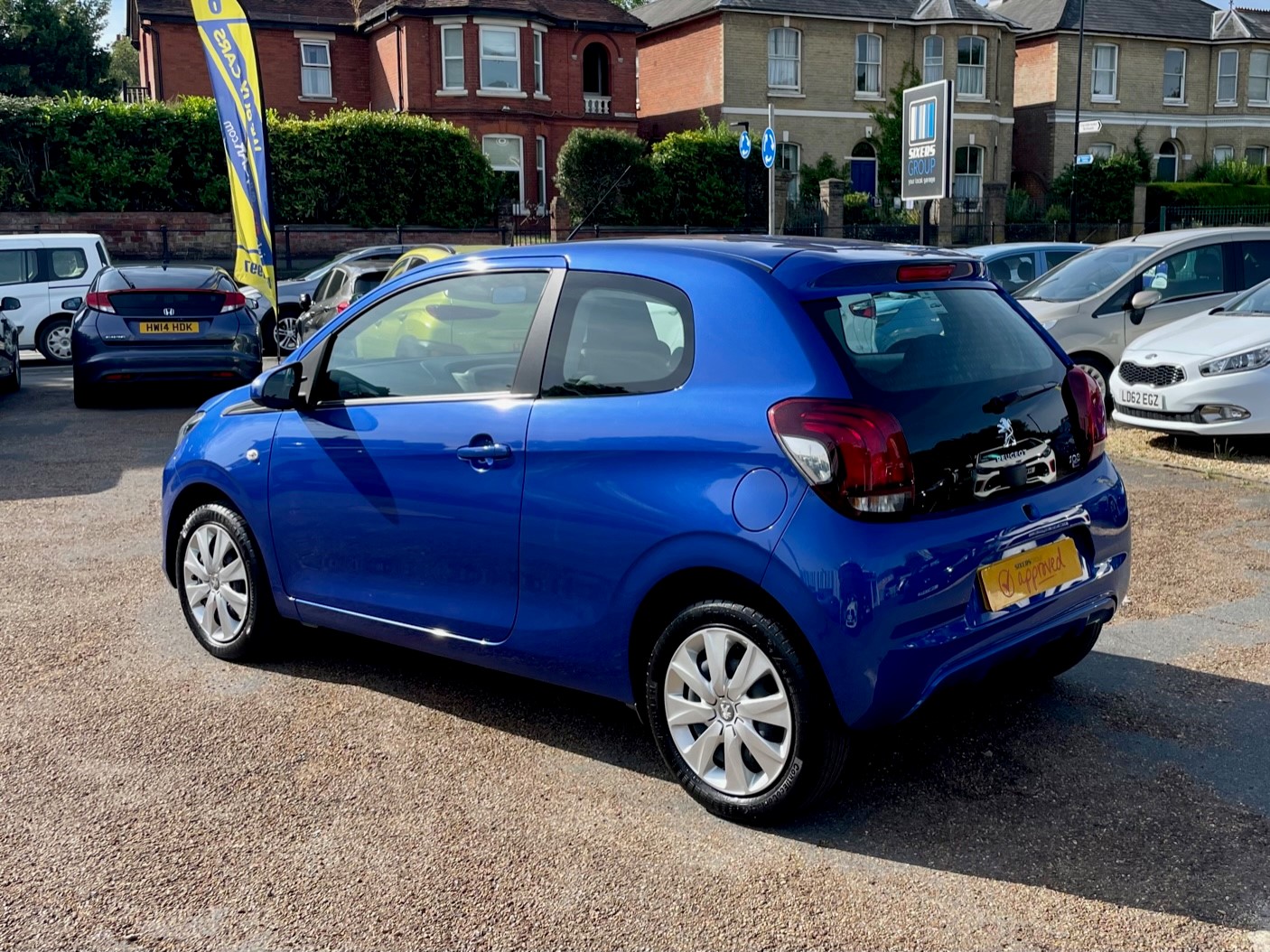 Car For Sale Peugeot 108 - HW19GGF Sixers Group Image #4