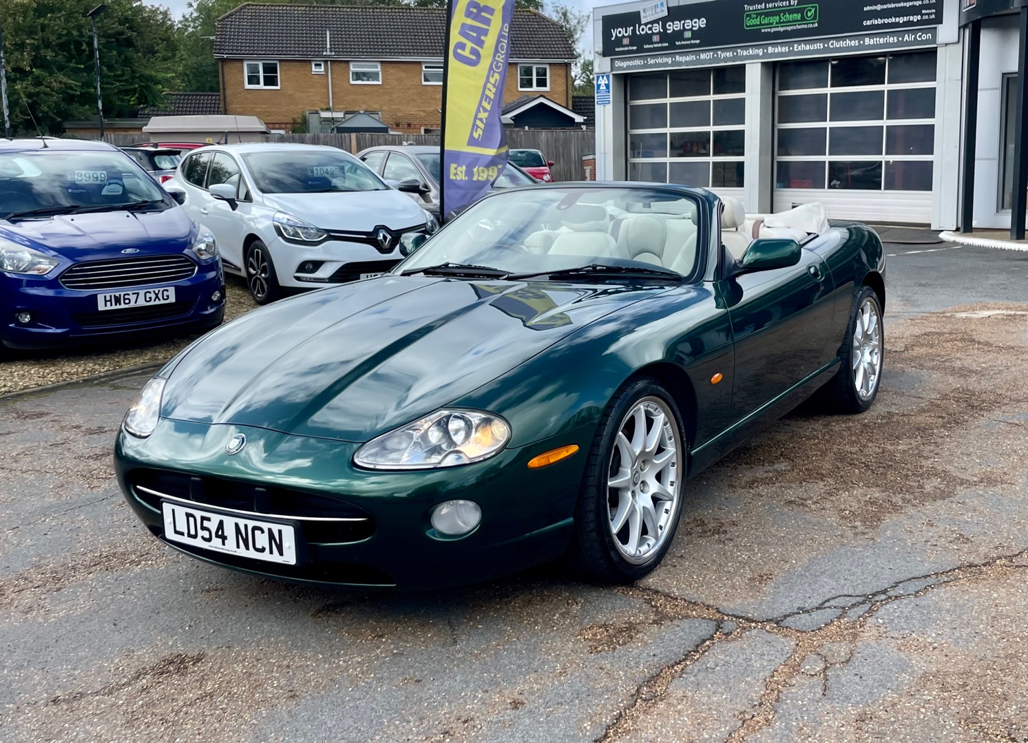 Car For Sale Jaguar XK 8 - LD54NCN Sixers Group Image #6