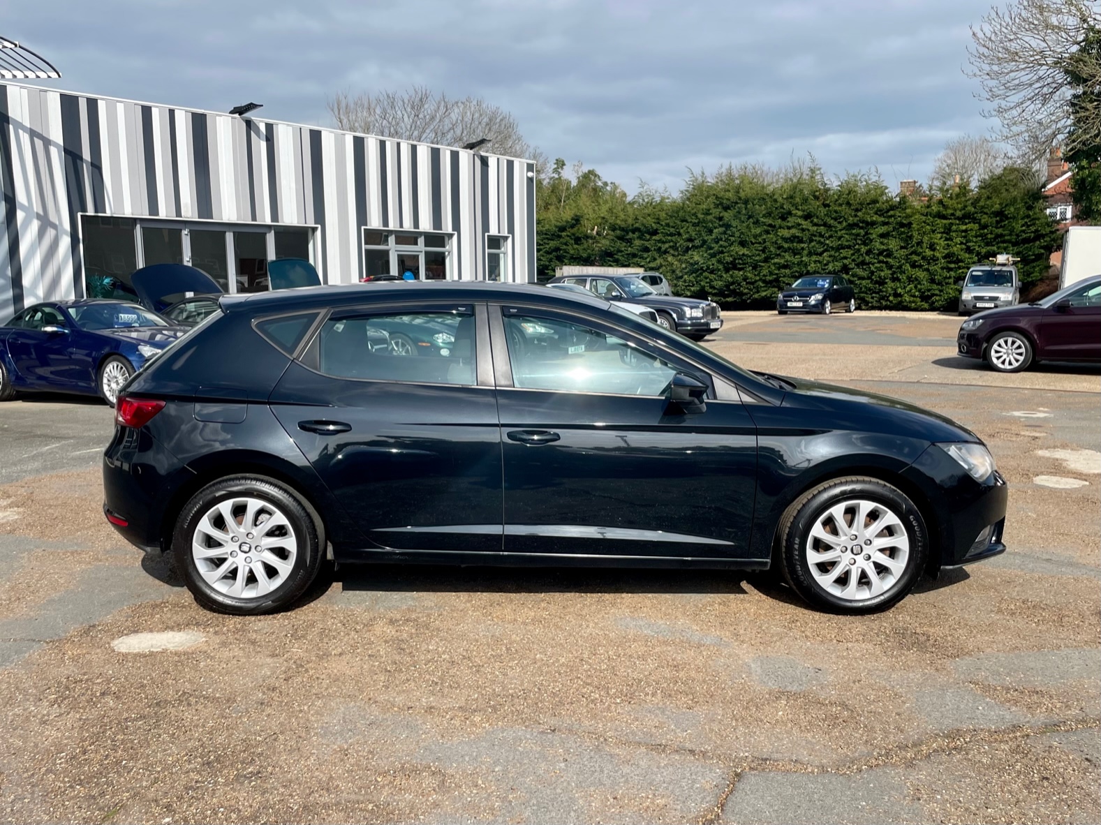 Car For Sale Seat Leon - KR63ZRD Sixers Group Image #1