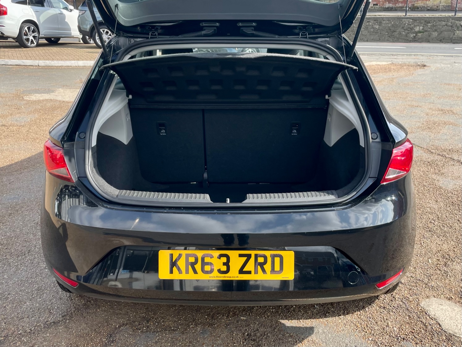 Car For Sale Seat Leon - KR63ZRD Sixers Group Image #8