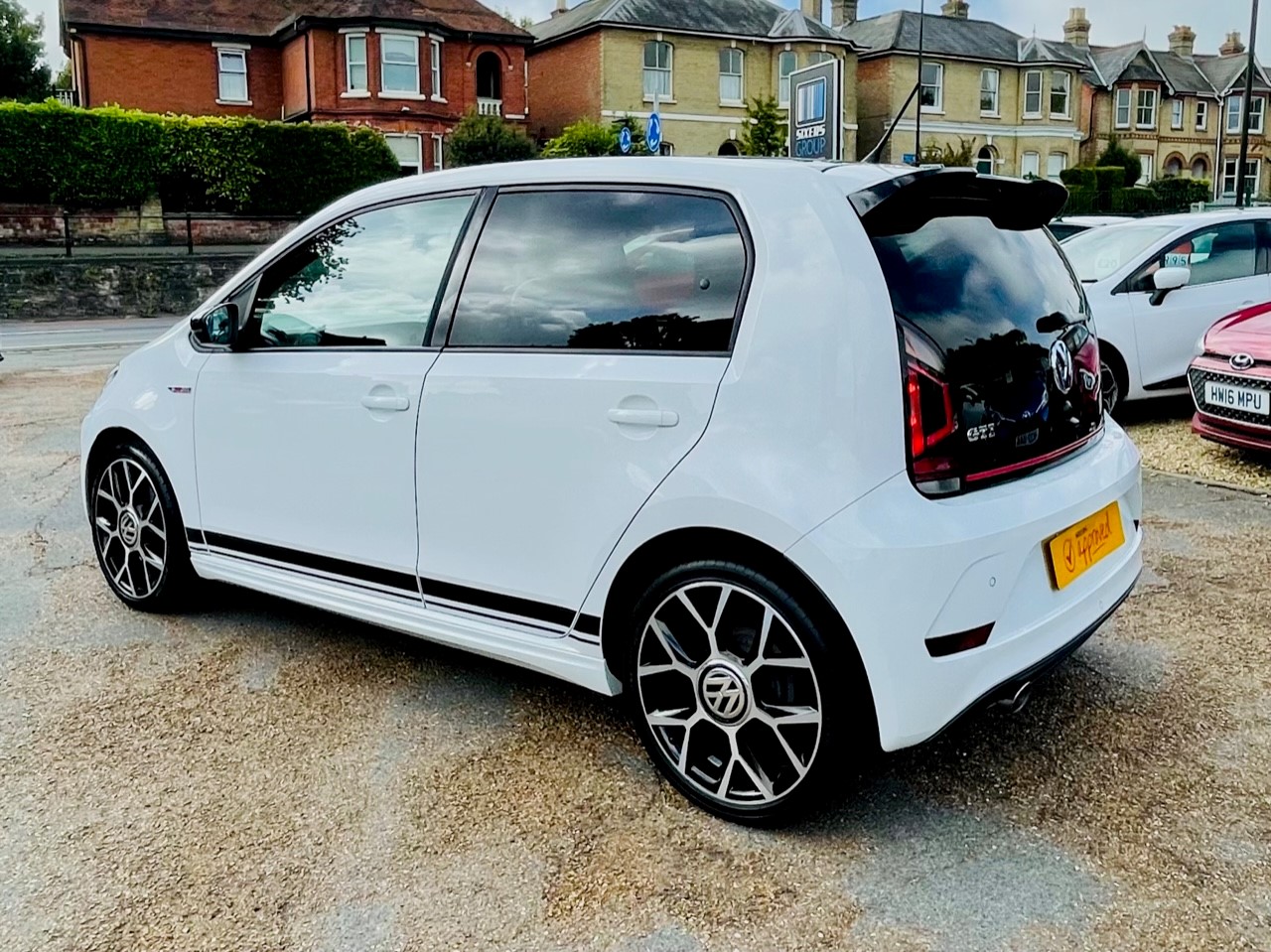 Car For Sale Volkswagen Up - HW19GOC Sixers Group Image #5