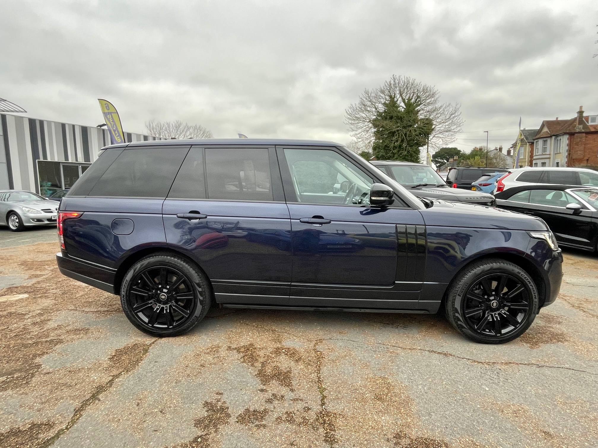 Car For Sale Land Rover Range Rover - AK16YVA Sixers Group Image #1