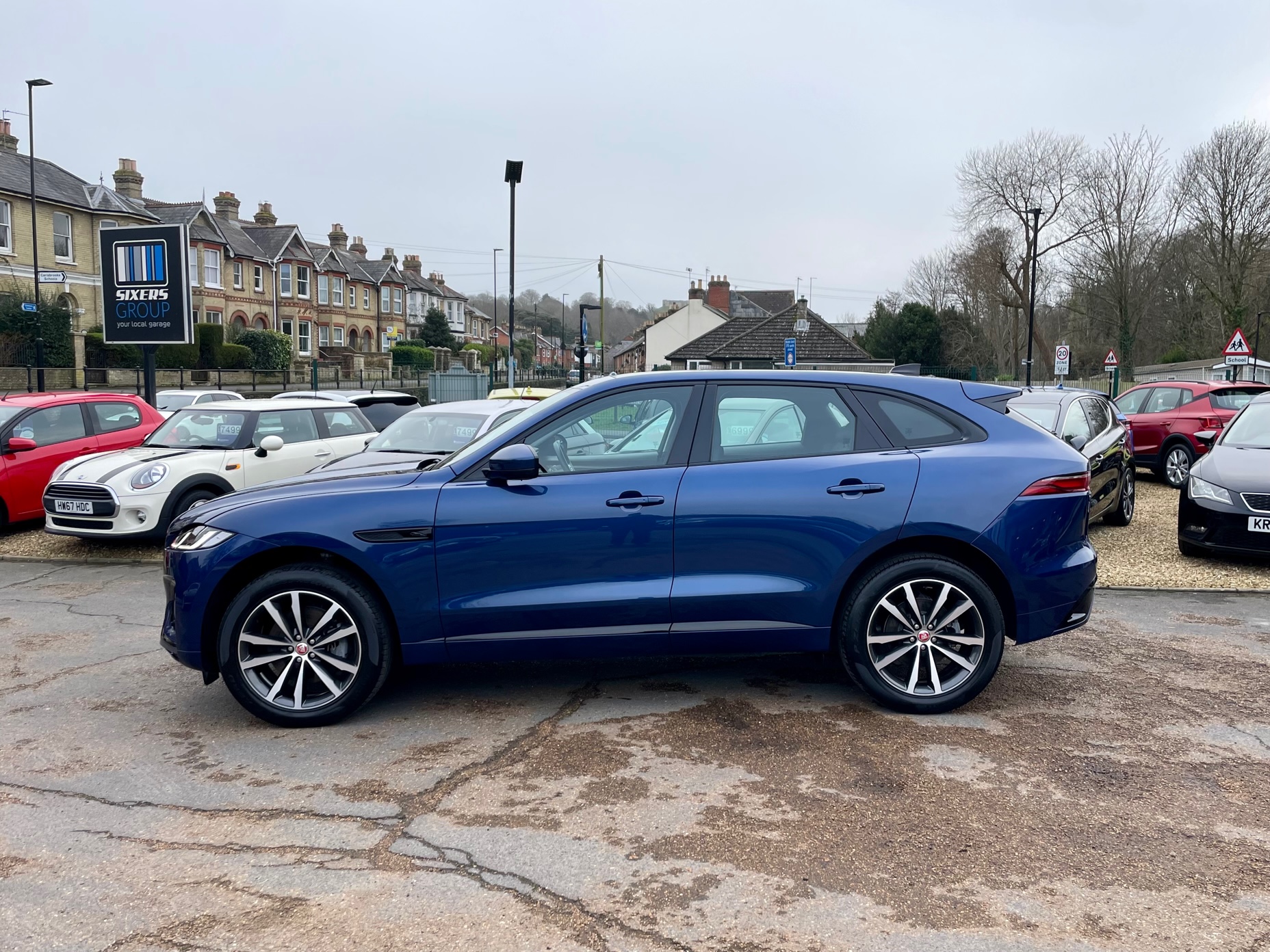 Car For Sale Jaguar F-Pace - HW22MLU Sixers Group Image #4