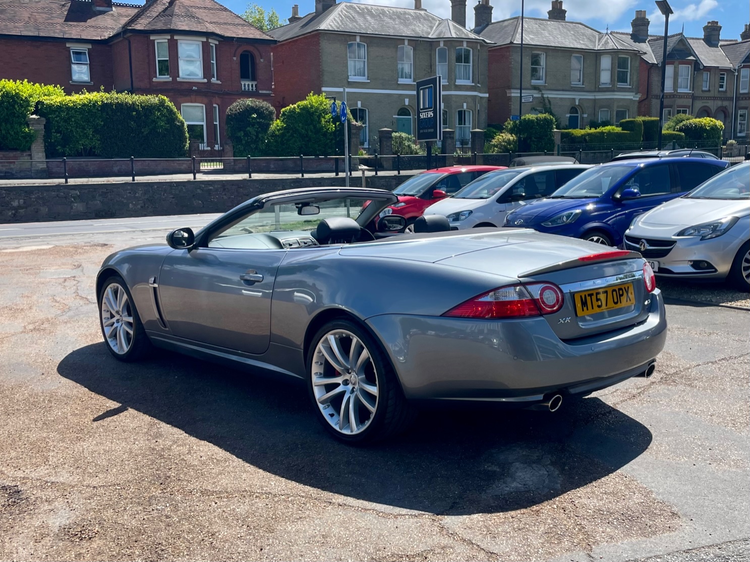 Car For Sale Jaguar XK - MT57OPX Sixers Group Image #4