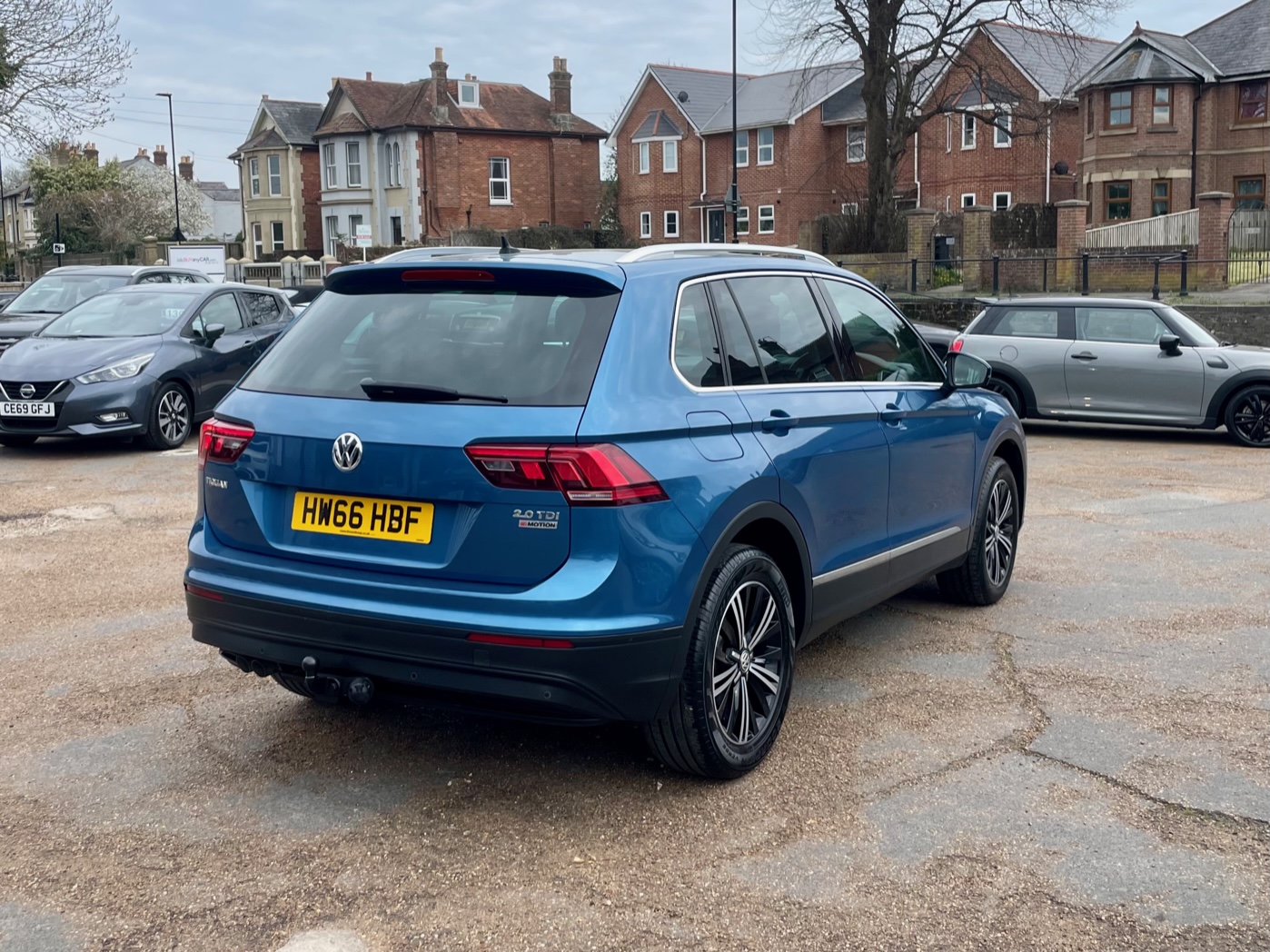 Car For Sale Volkswagen Tiguan - HW66HBF Sixers Group Image #2