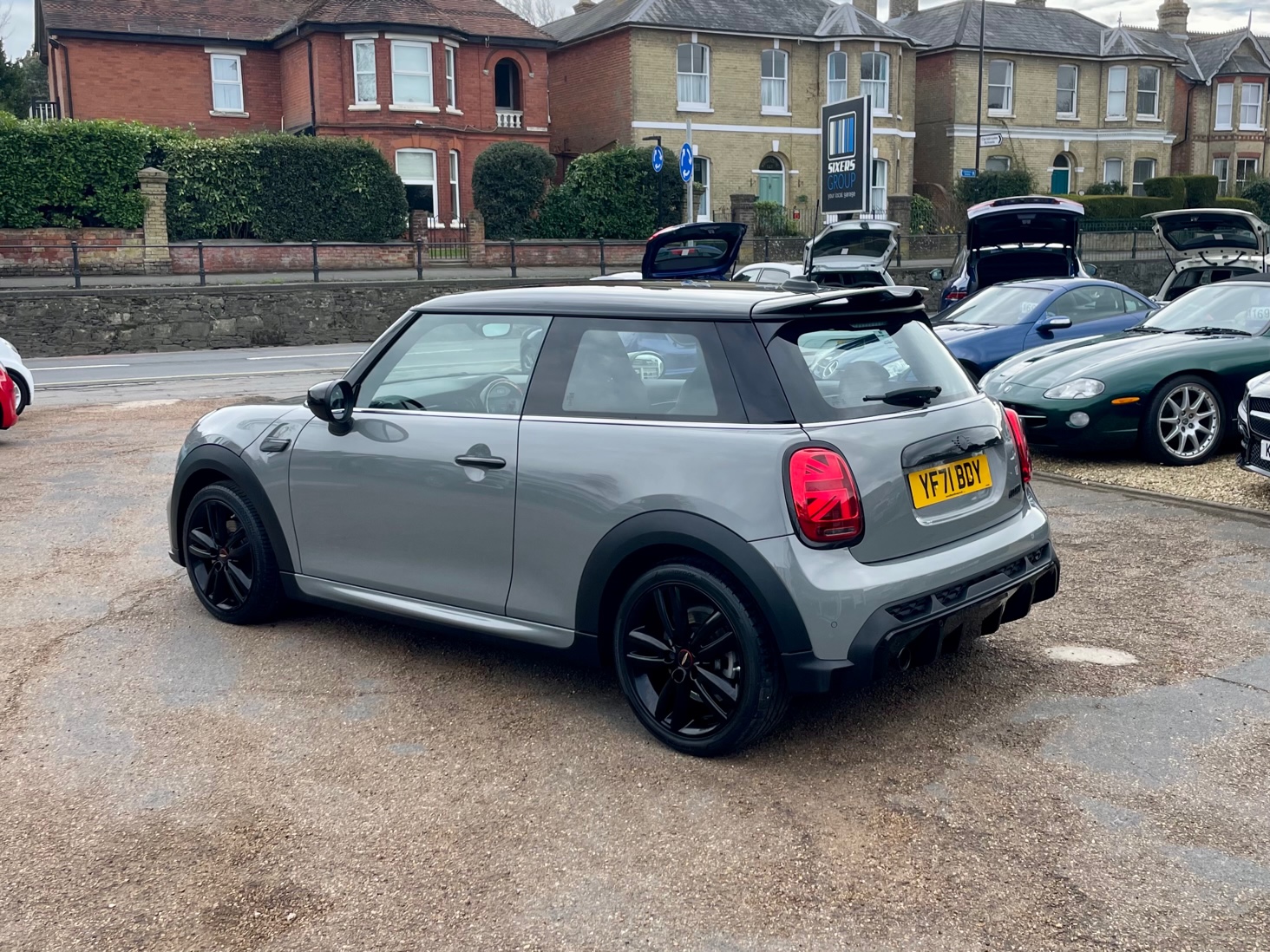 Car For Sale Mini Cooper S - YF71BDY Sixers Group Image #4