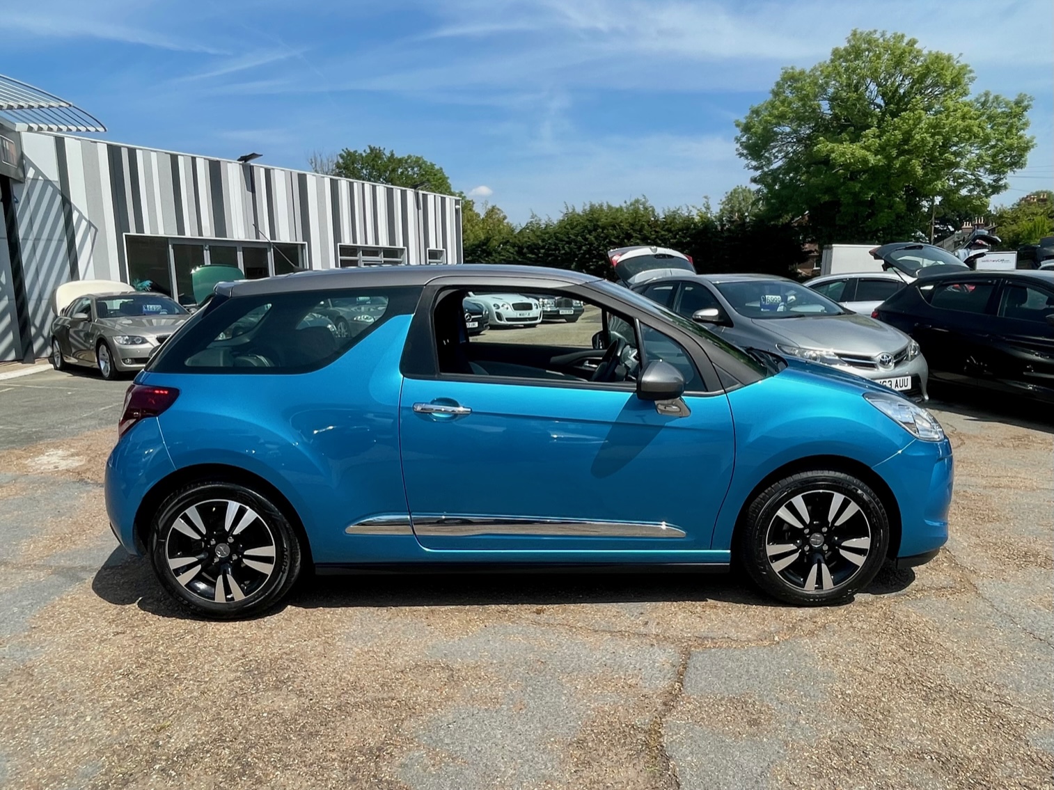 Car For Sale DS DS 3 - SM65BNL Sixers Group Image #1