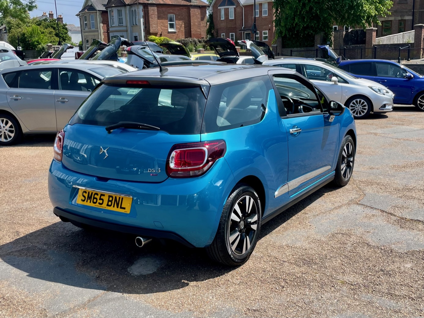 Car For Sale DS DS 3 - SM65BNL Sixers Group Image #2