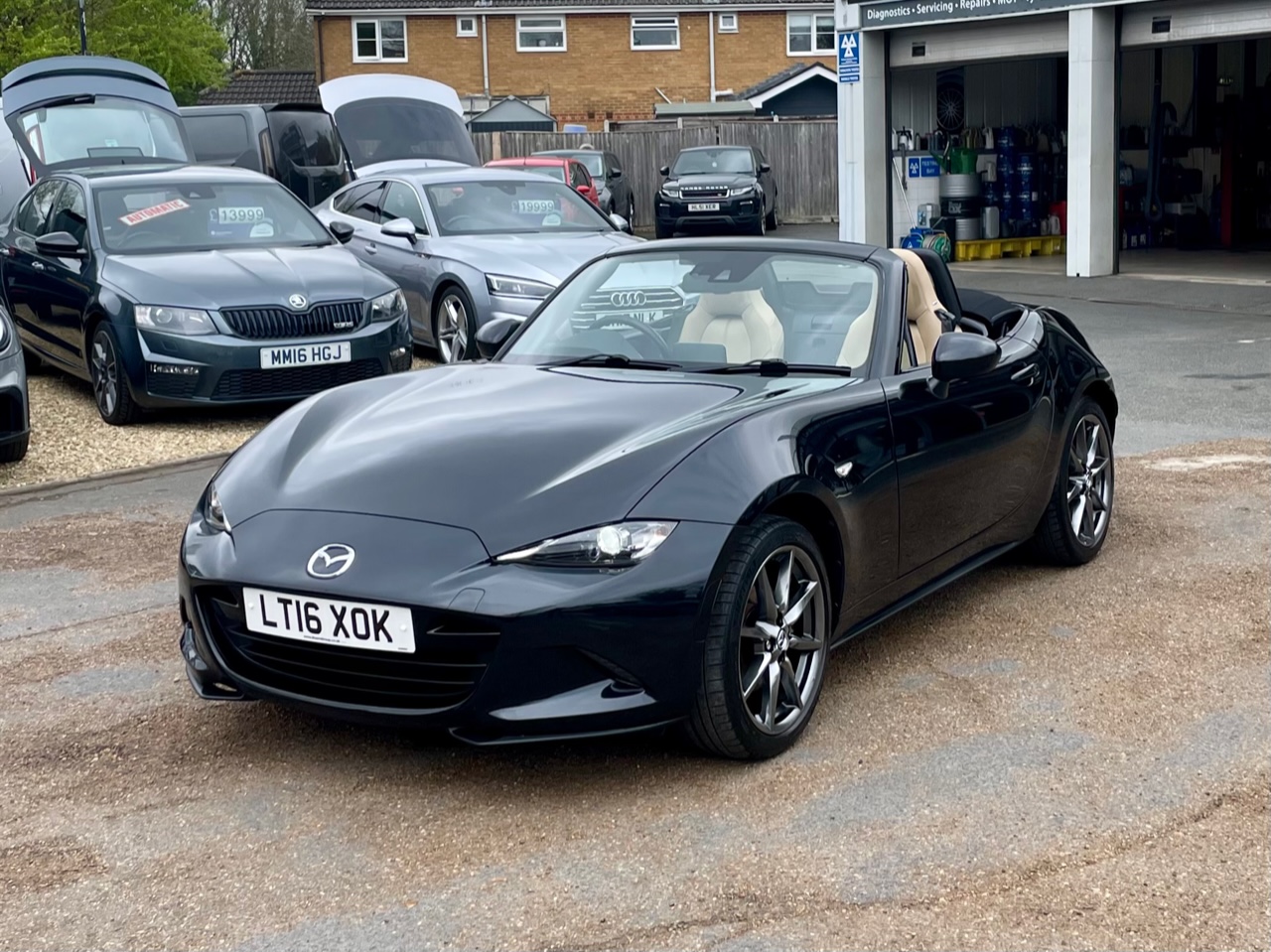 Car For Sale Mazda MX 5 - LT16XOK Sixers Group Image #6