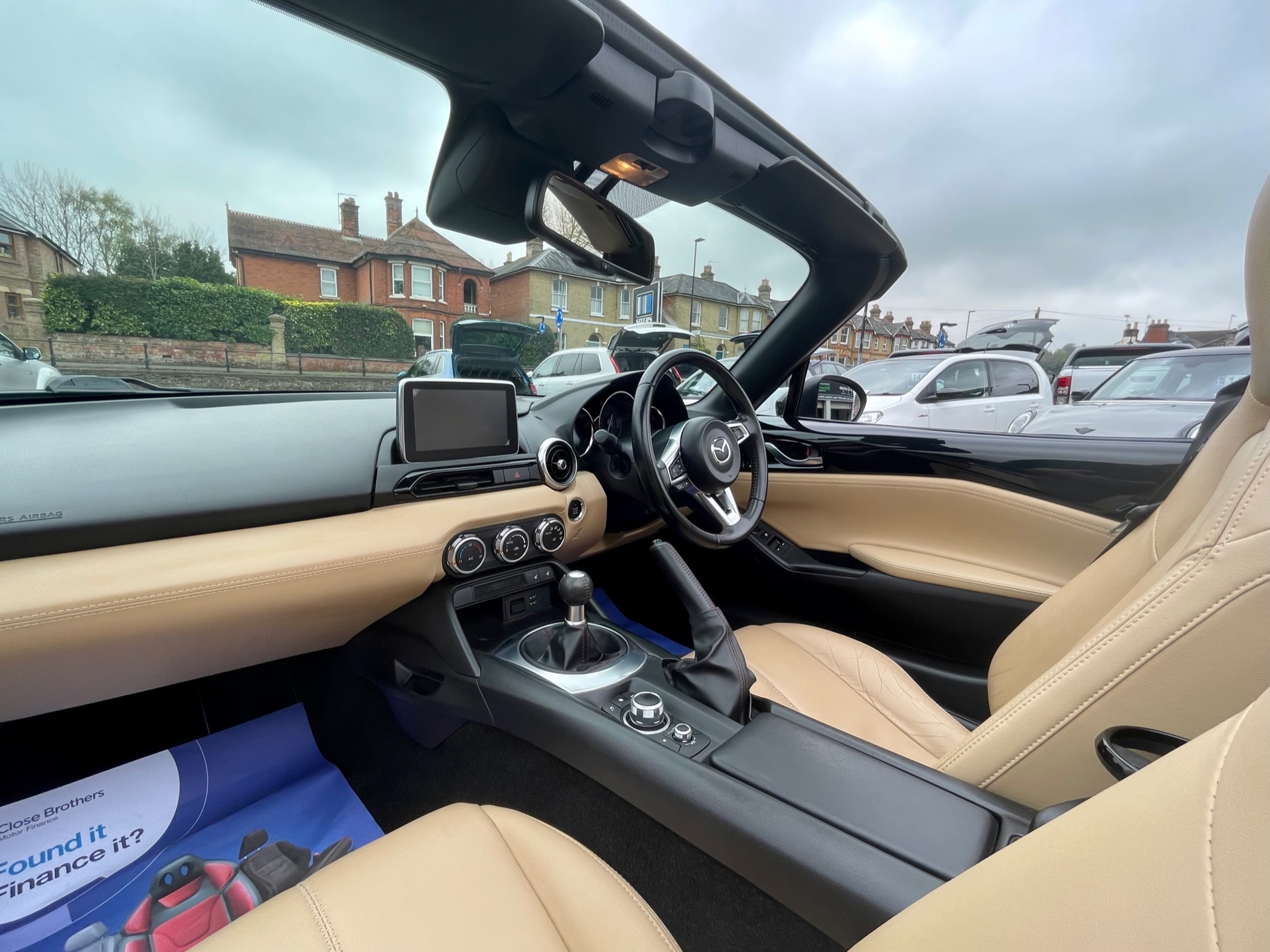 Car For Sale Mazda MX 5 - LT16XOK Sixers Group Image #7