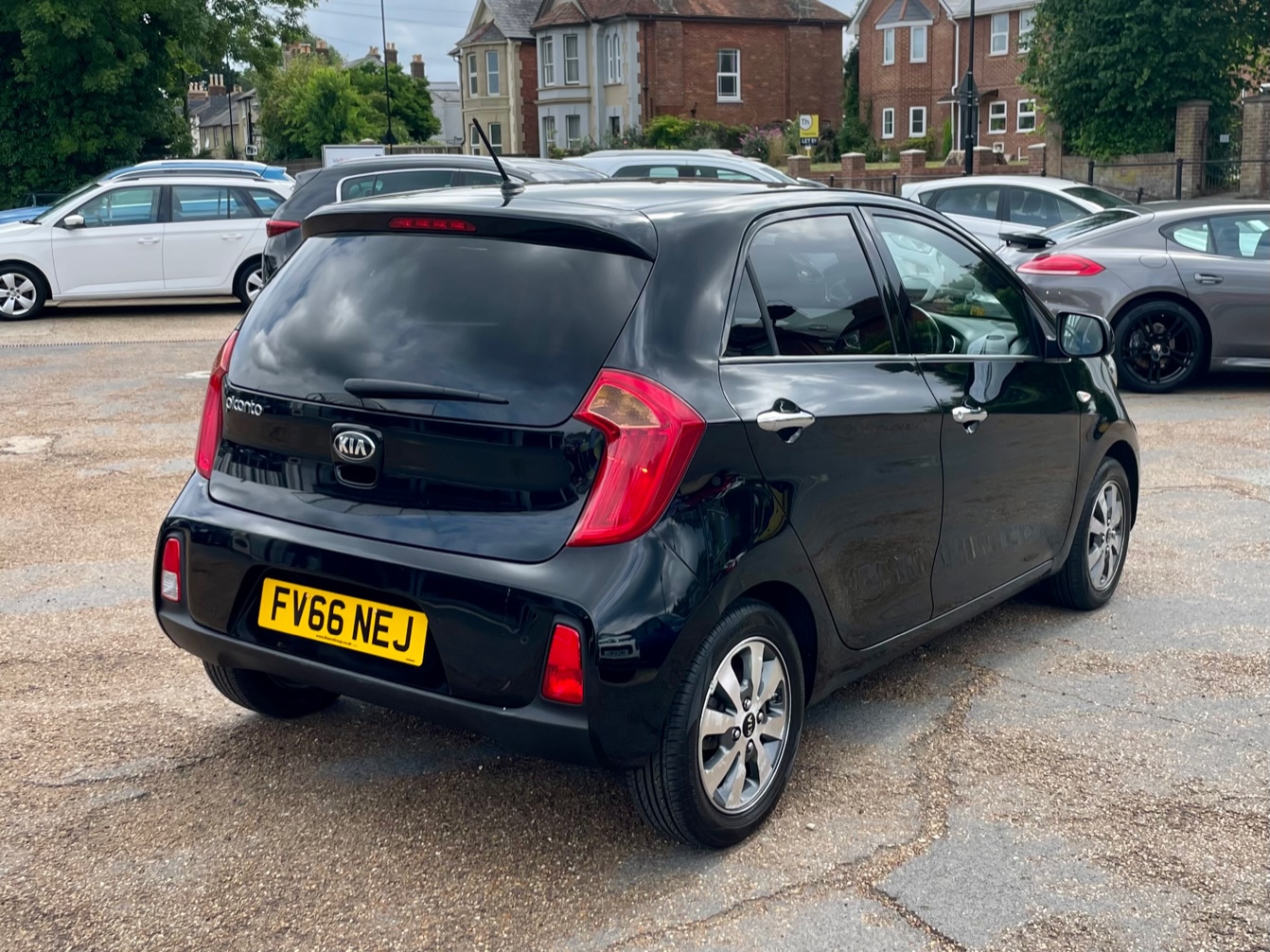 Car For Sale Kia Picanto - FV66NEJ Sixers Group Image #2