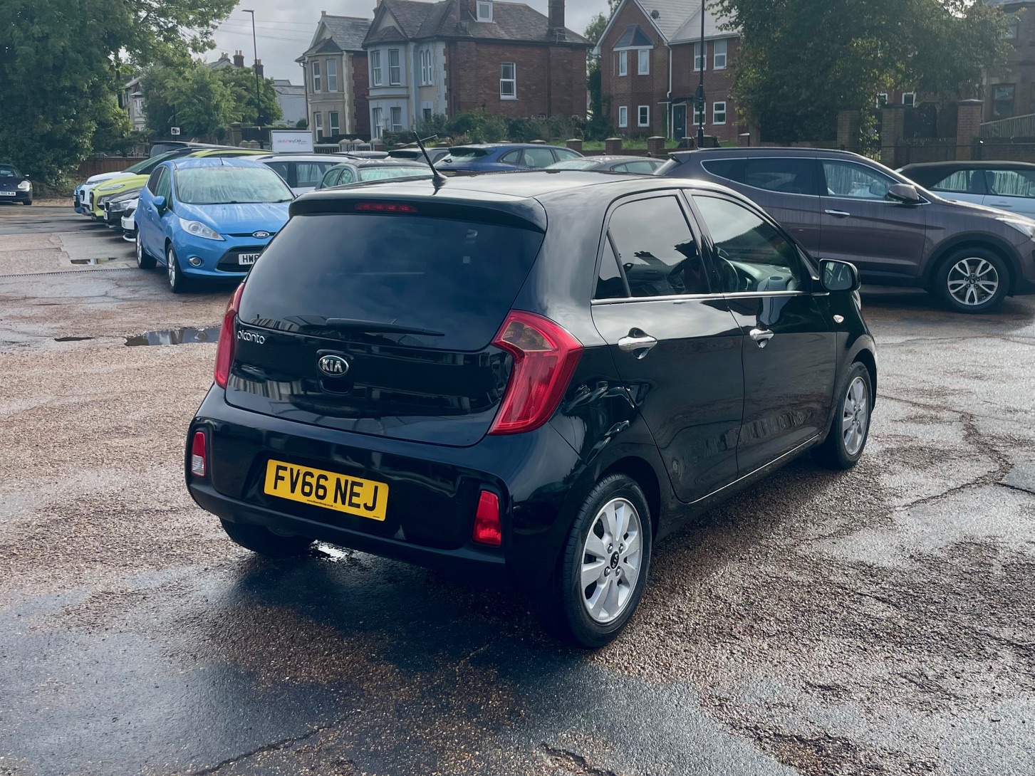 Car For Sale Kia Picanto - FV66NEJ Sixers Group Image #2