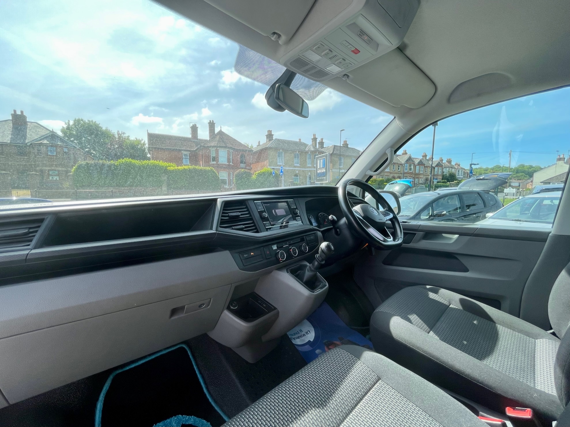 Car For Sale Volkswagen Transporter - RJ69LVH Sixers Group Image #8