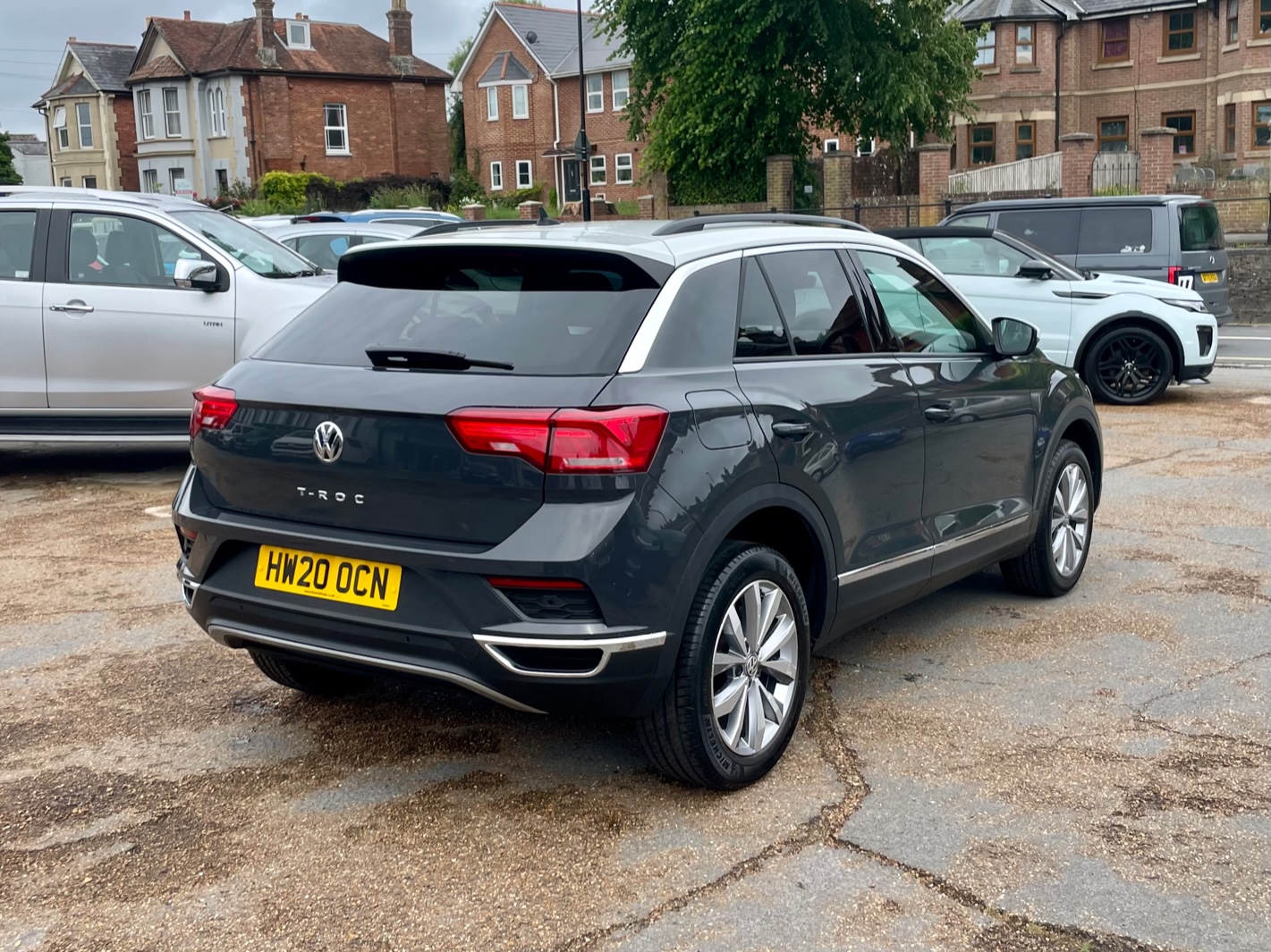 Car For Sale Volkswagen T-ROC - HW20OCN Sixers Group Image #2