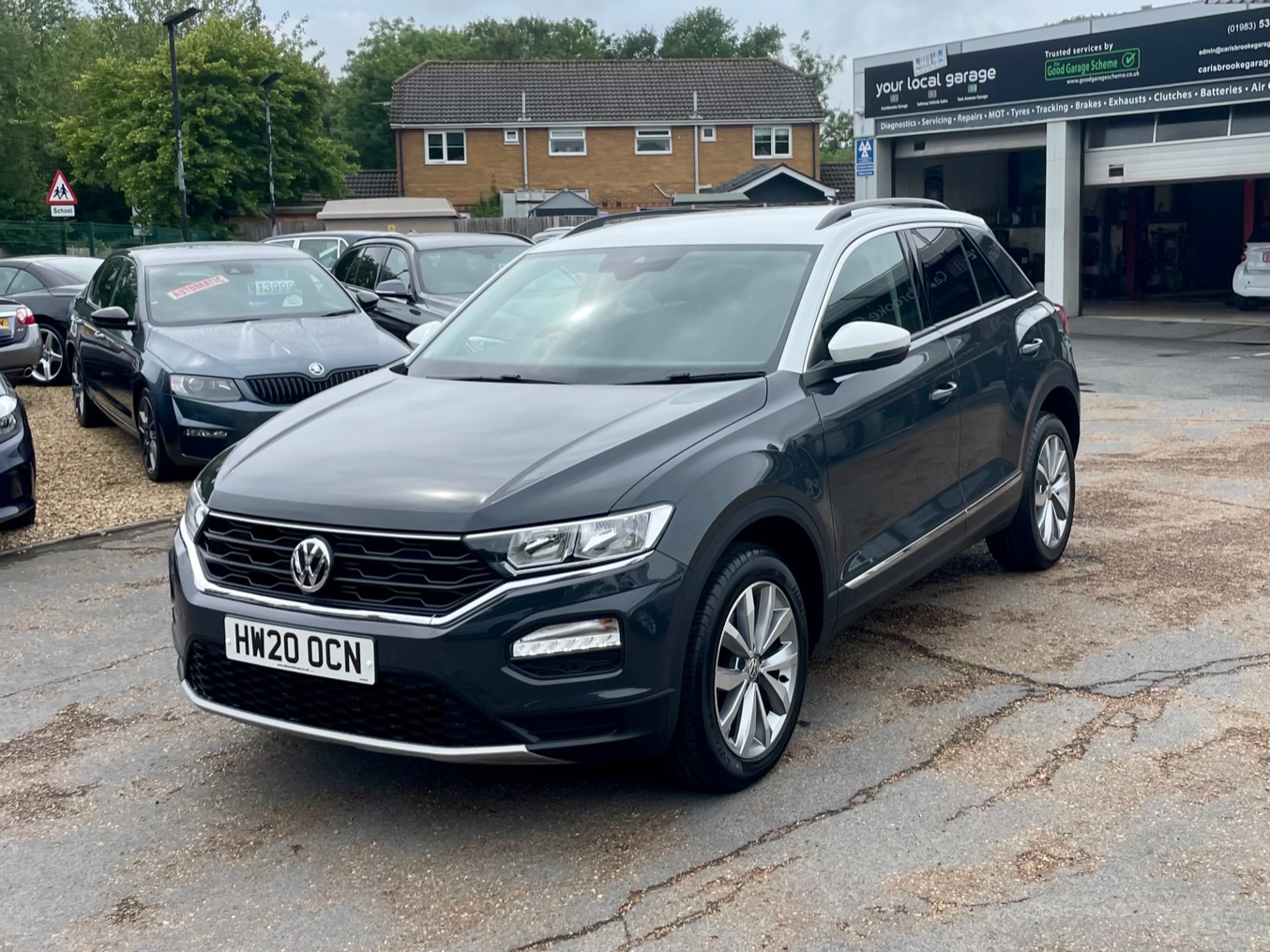 Car For Sale Volkswagen T-ROC - HW20OCN Sixers Group Image #6