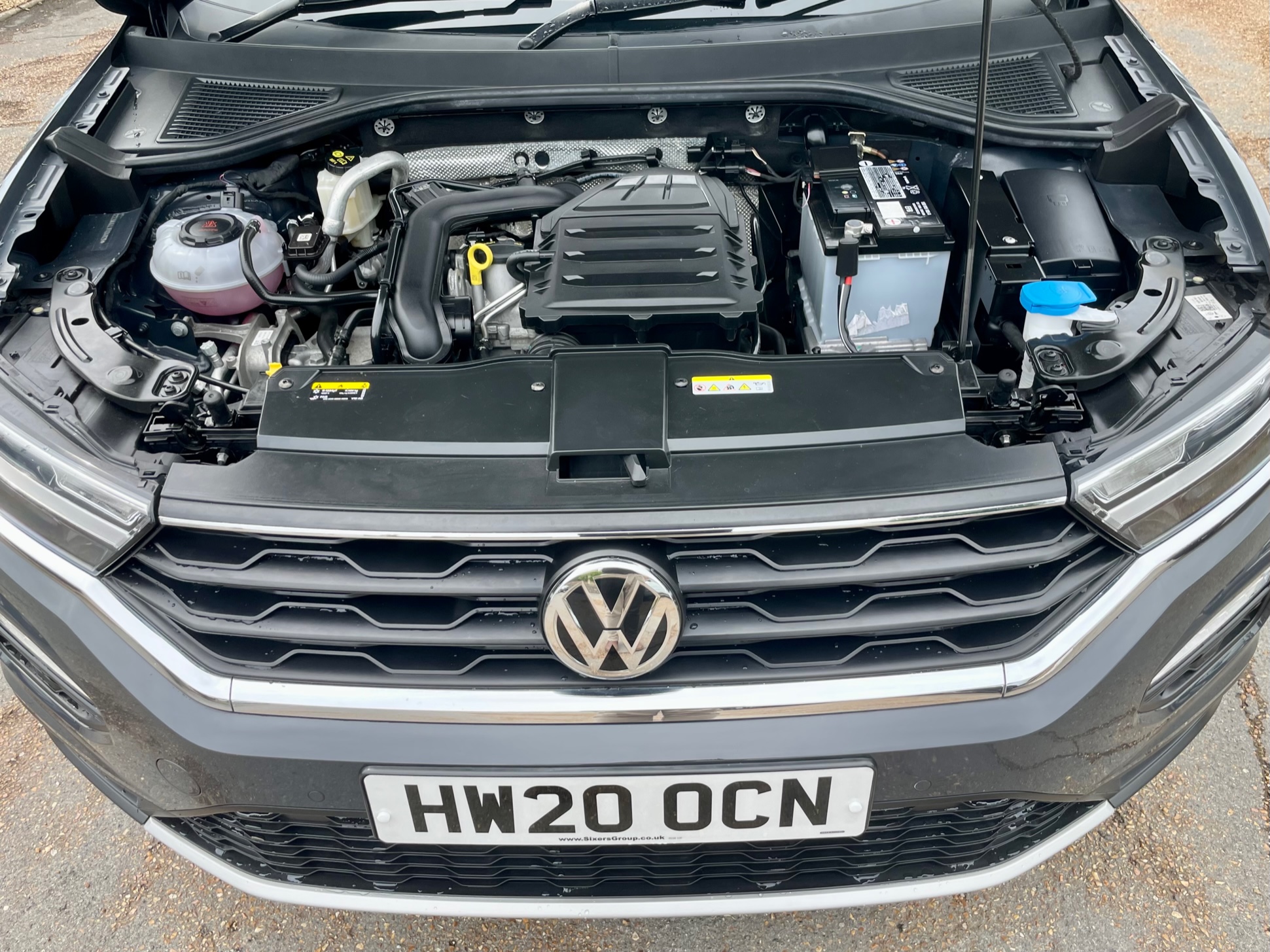 Car For Sale Volkswagen T-ROC - HW20OCN Sixers Group Image #11