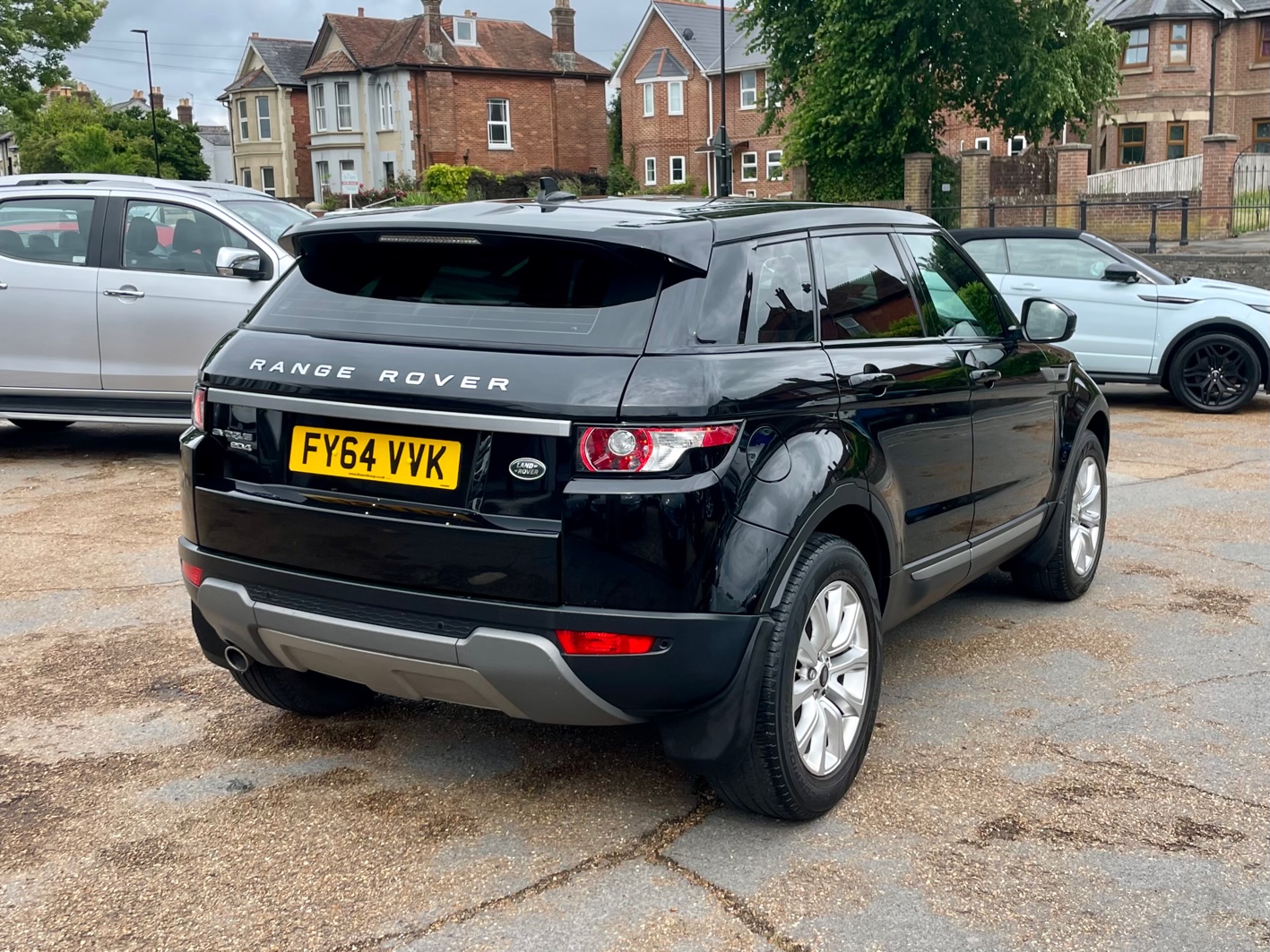 Car For Sale Land Rover Range Rover Evoque - FY64VVK Sixers Group Image #2