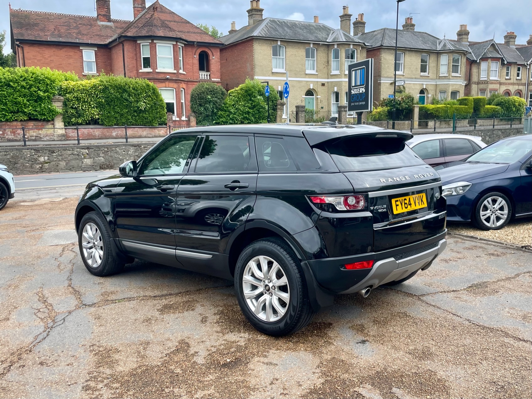 Car For Sale Land Rover Range Rover Evoque - FY64VVK Sixers Group Image #4