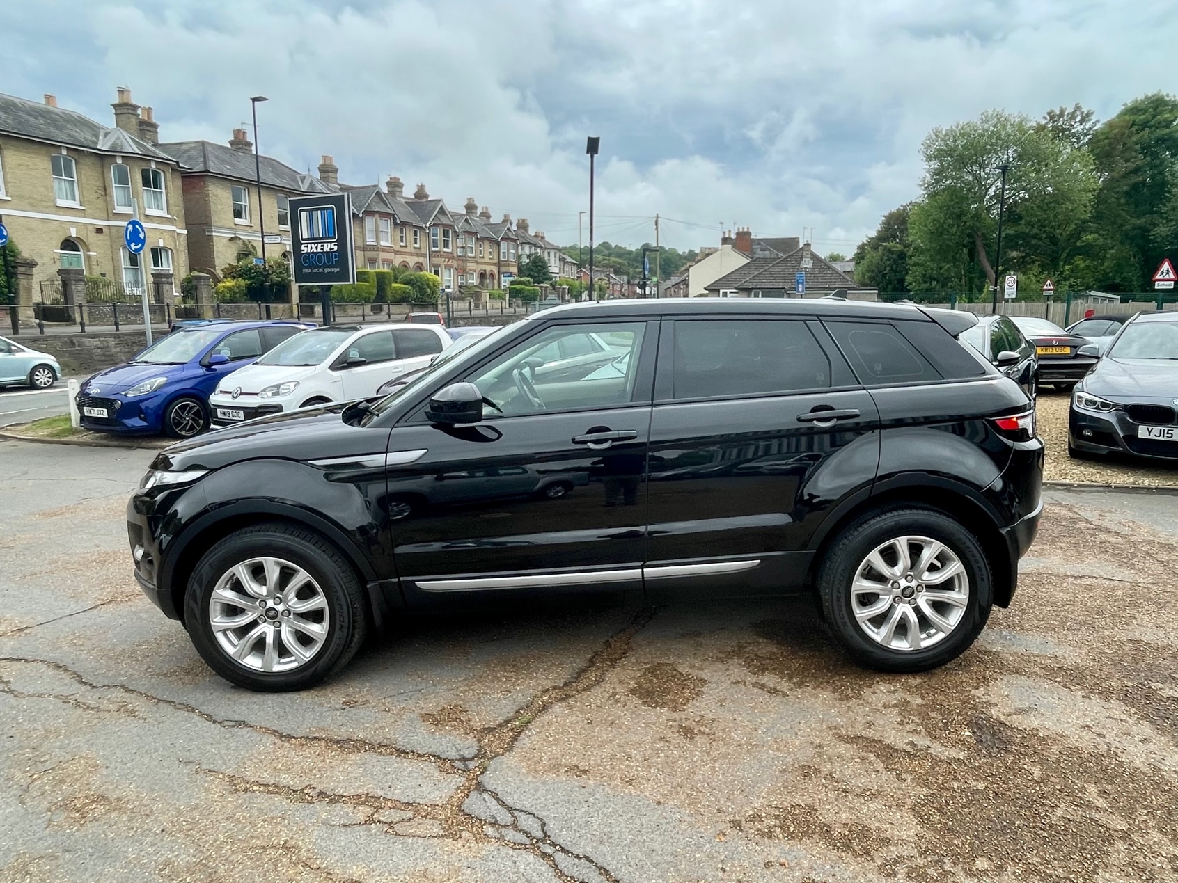 Car For Sale Land Rover Range Rover Evoque - FY64VVK Sixers Group Image #5