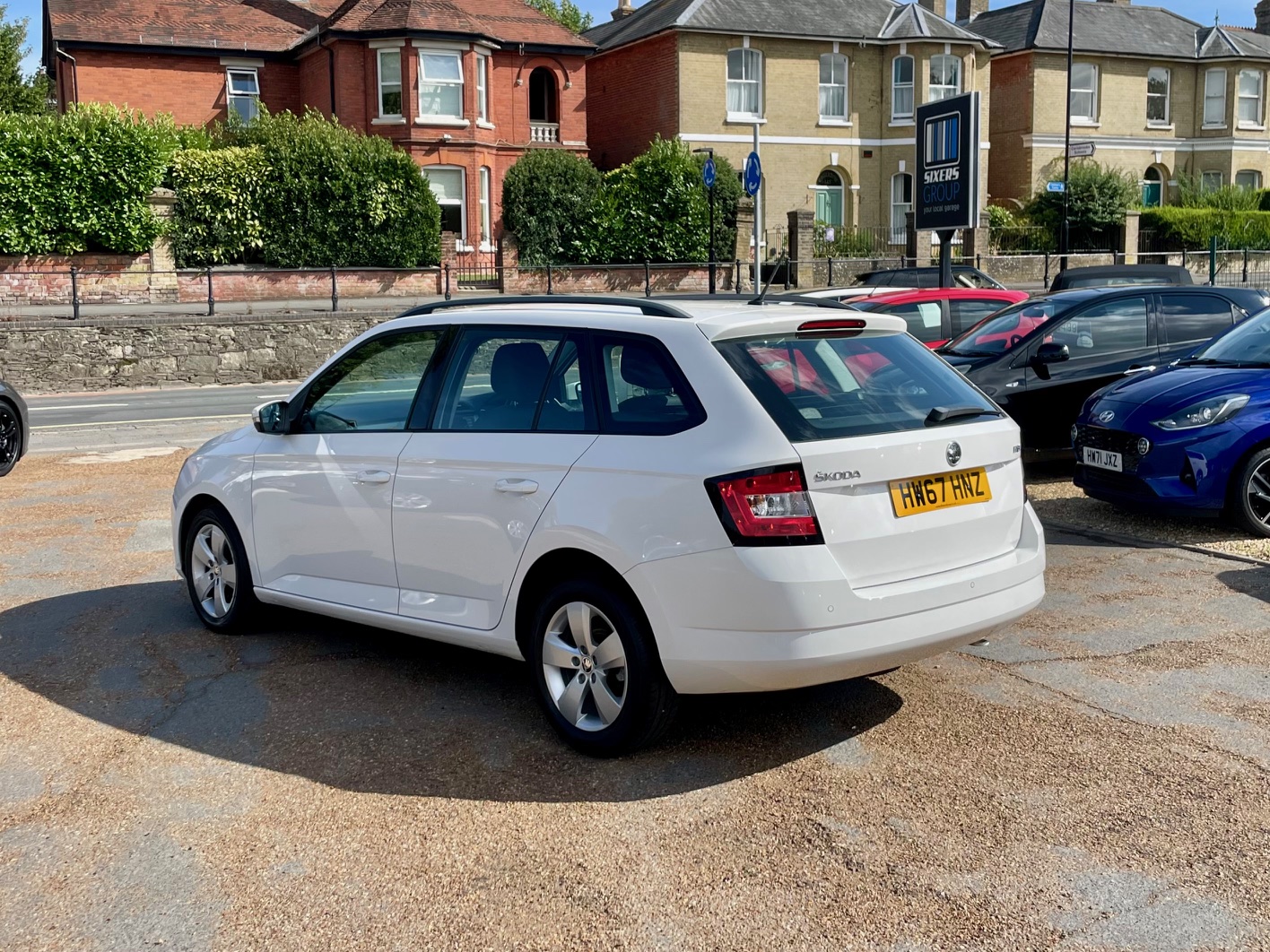 Car For Sale Skoda Fabia - HW67HNZ Sixers Group Image #4