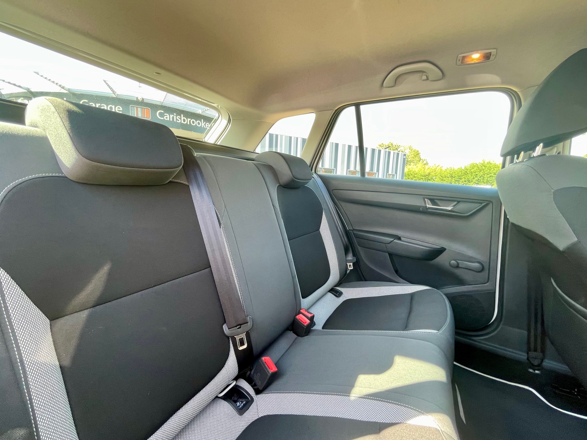 Car For Sale Skoda Fabia - HW67HNZ Sixers Group Image #8