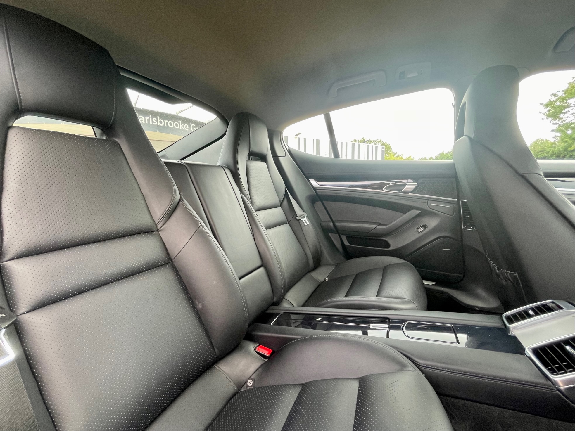 Car For Sale Porsche Panamera - LF64FUV Sixers Group Image #7