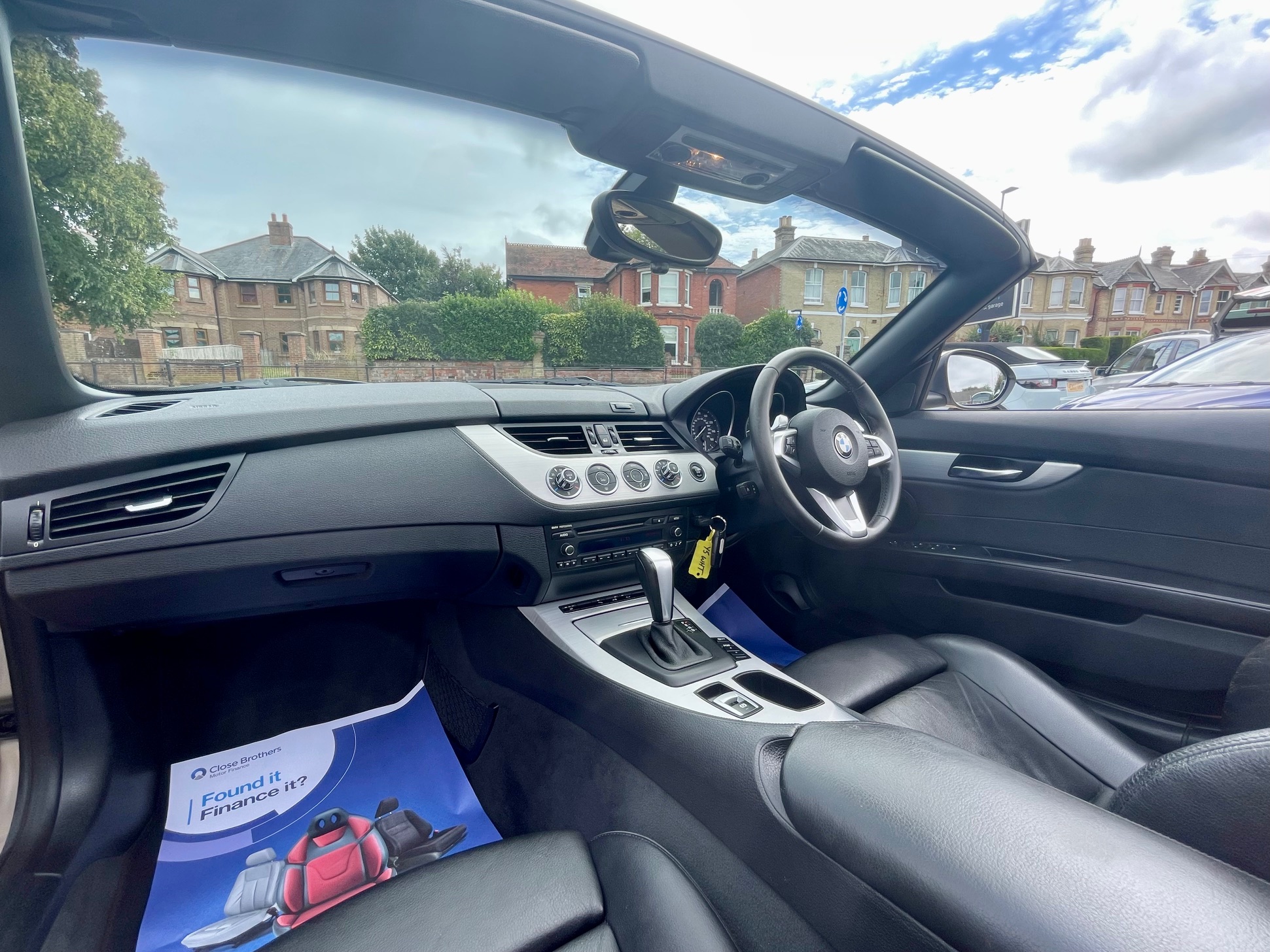 Car For Sale BMW Z4 - Y5WHT Sixers Group Image #7