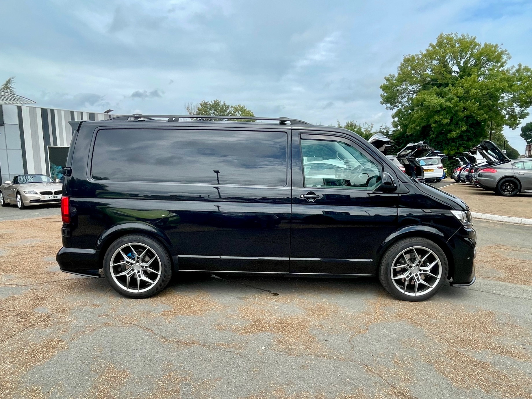 Car For Sale Volkswagen Transporter - VE21DVM Sixers Group Image #1