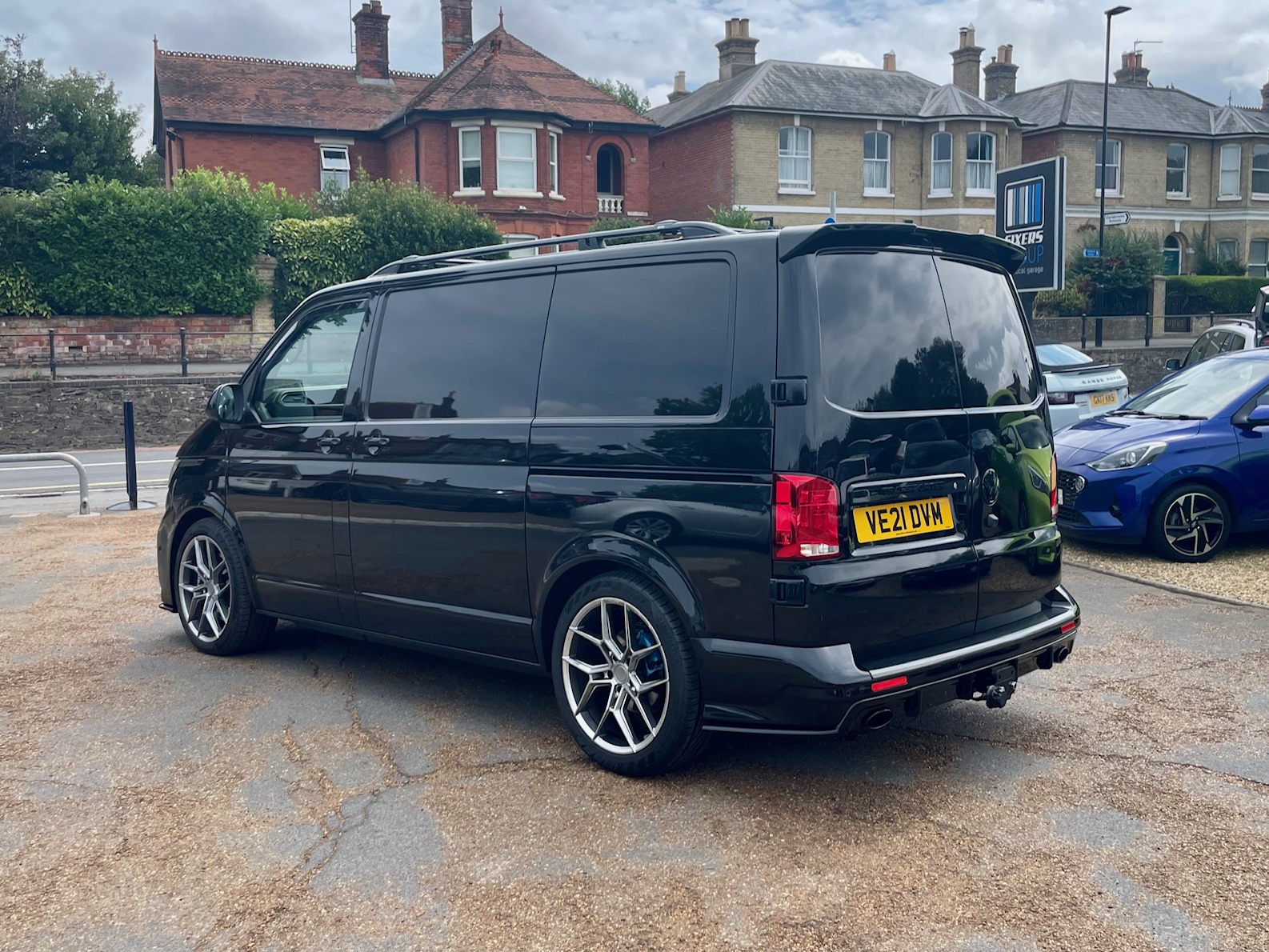 Car For Sale Volkswagen Transporter - VE21DVM Sixers Group Image #4