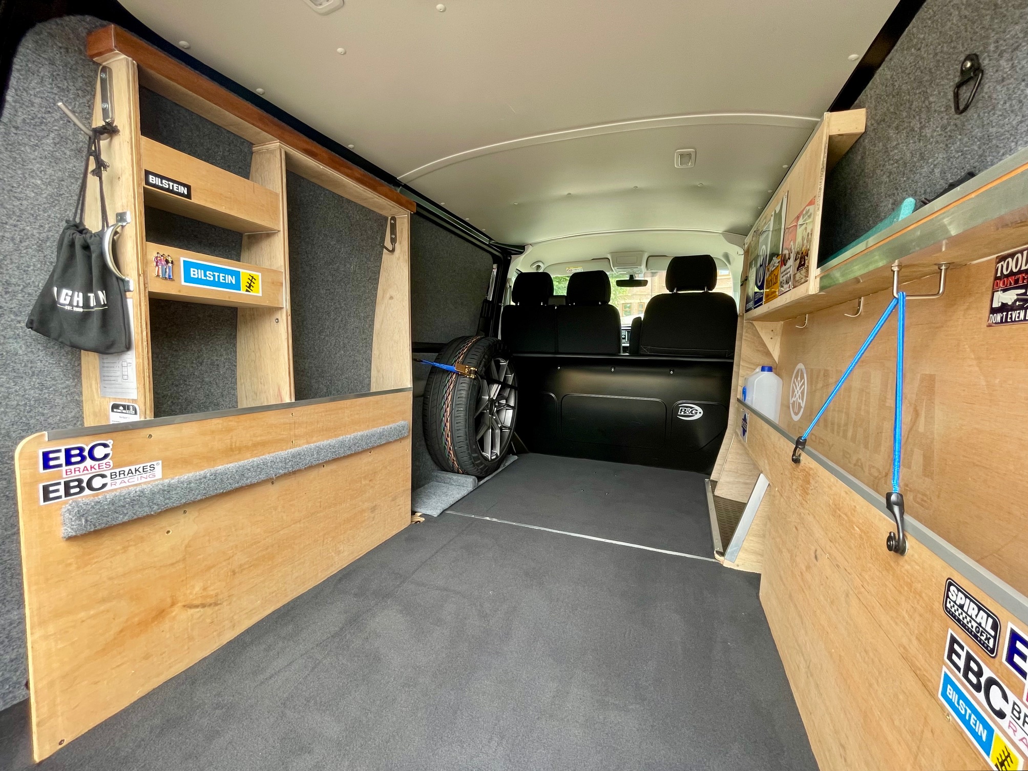Car For Sale Volkswagen Transporter - VE21DVM Sixers Group Image #11