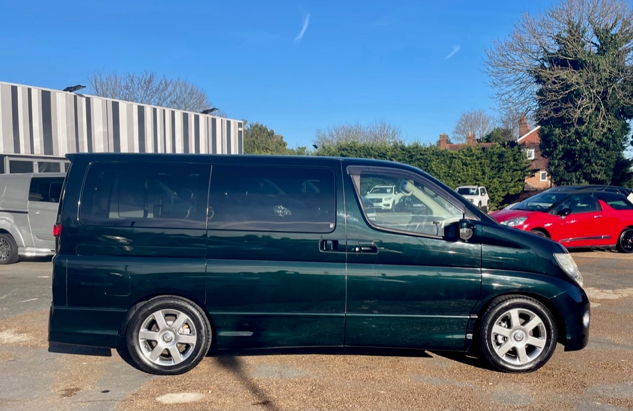 Car For Sale Nissan MPV - LN58KVR Sixers Group Image #1