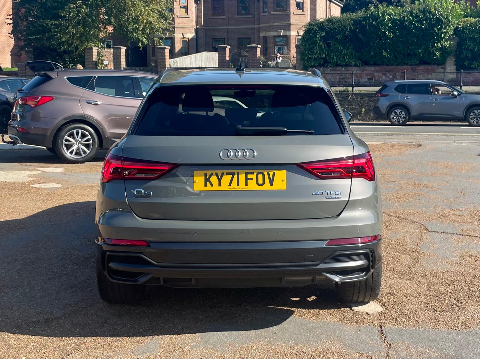 Car For Sale Audi Q3 - KY71FOV Sixers Group Image #3