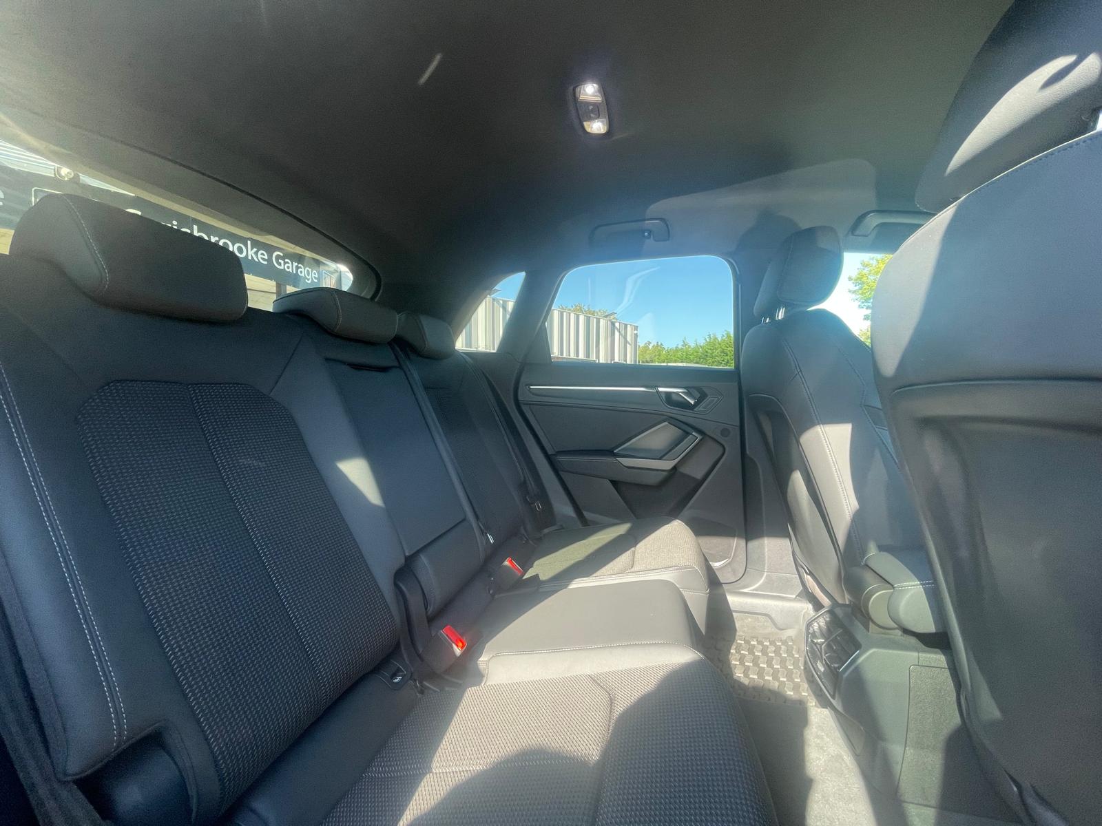 Car For Sale Audi Q3 - KY71FOV Sixers Group Image #9