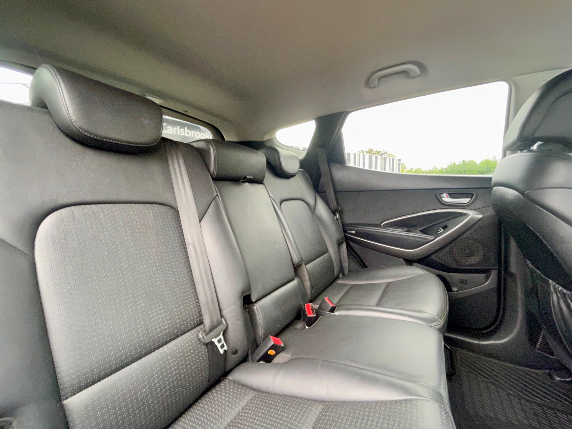 Car For Sale Hyundai Santa Fe - RO64GKN Sixers Group Image #9