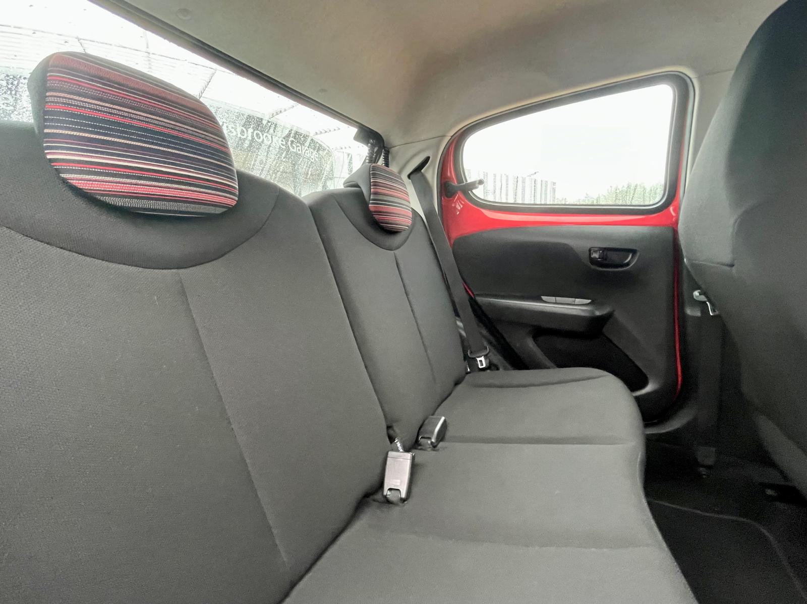 Car For Sale Citroen C1 - YX65OHD Sixers Group Image #9