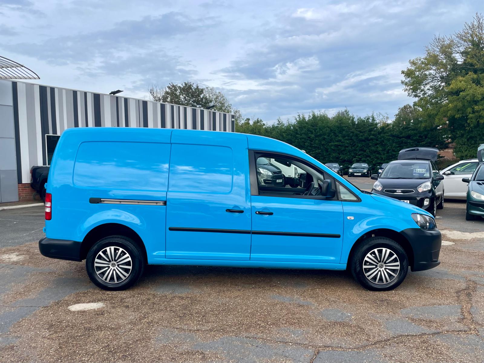 Car For Sale Volkswagen Caddy Maxi - PK13KVC Sixers Group Image #1