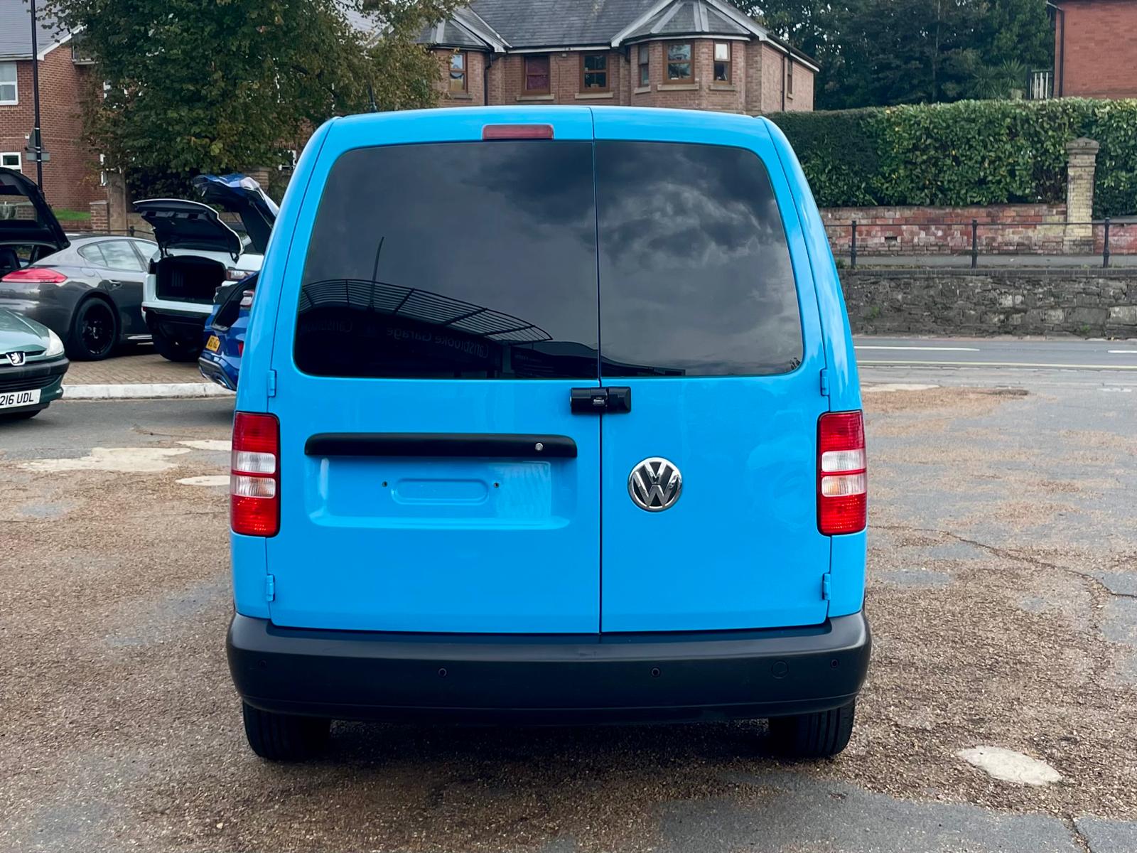 Car For Sale Volkswagen Caddy Maxi - PK13KVC Sixers Group Image #3