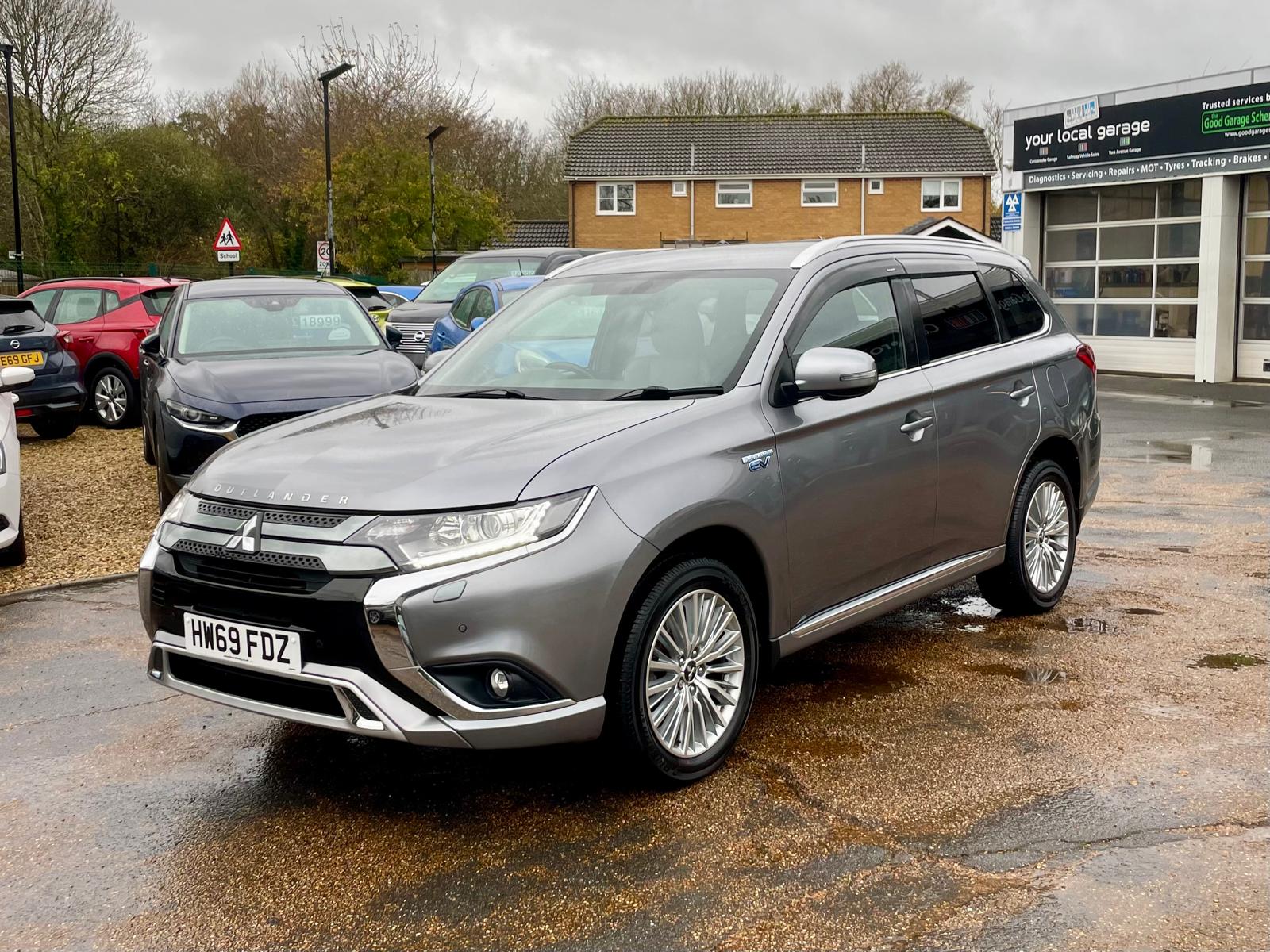 Car For Sale Mitsubishi Outlander - HW69FDZ Sixers Group Image #6