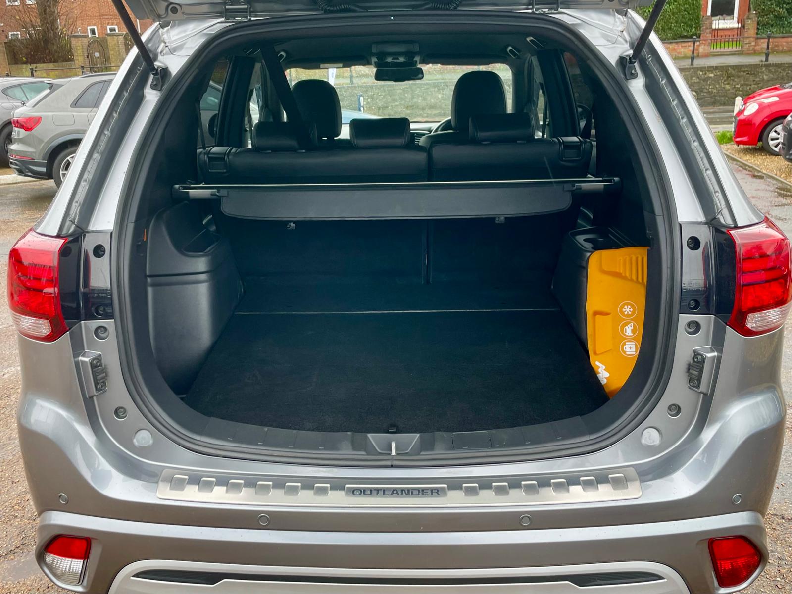 Car For Sale Mitsubishi Outlander - HW69FDZ Sixers Group Image #9