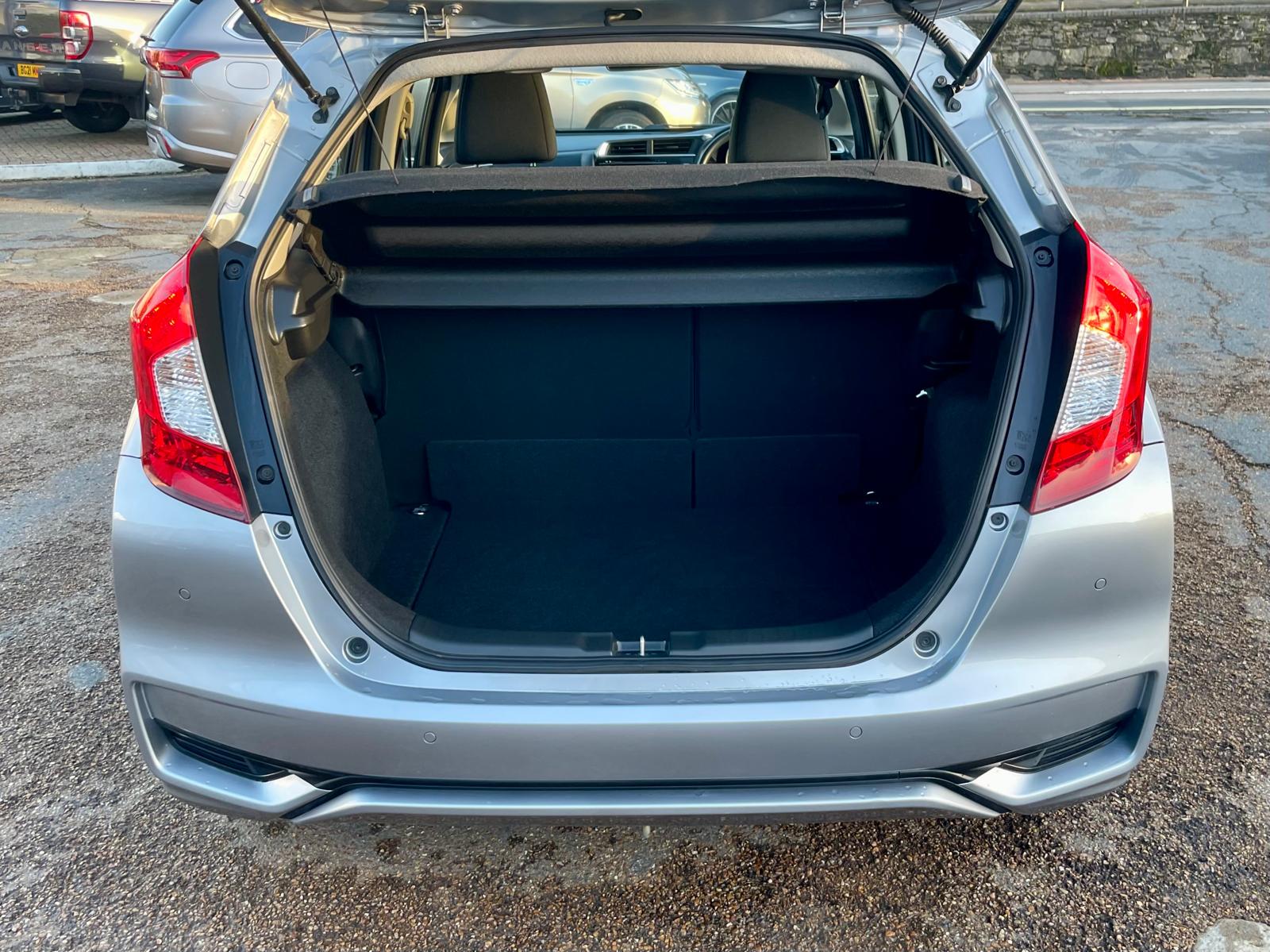 Car For Sale Honda Jazz - HW68GKF Sixers Group Image #10