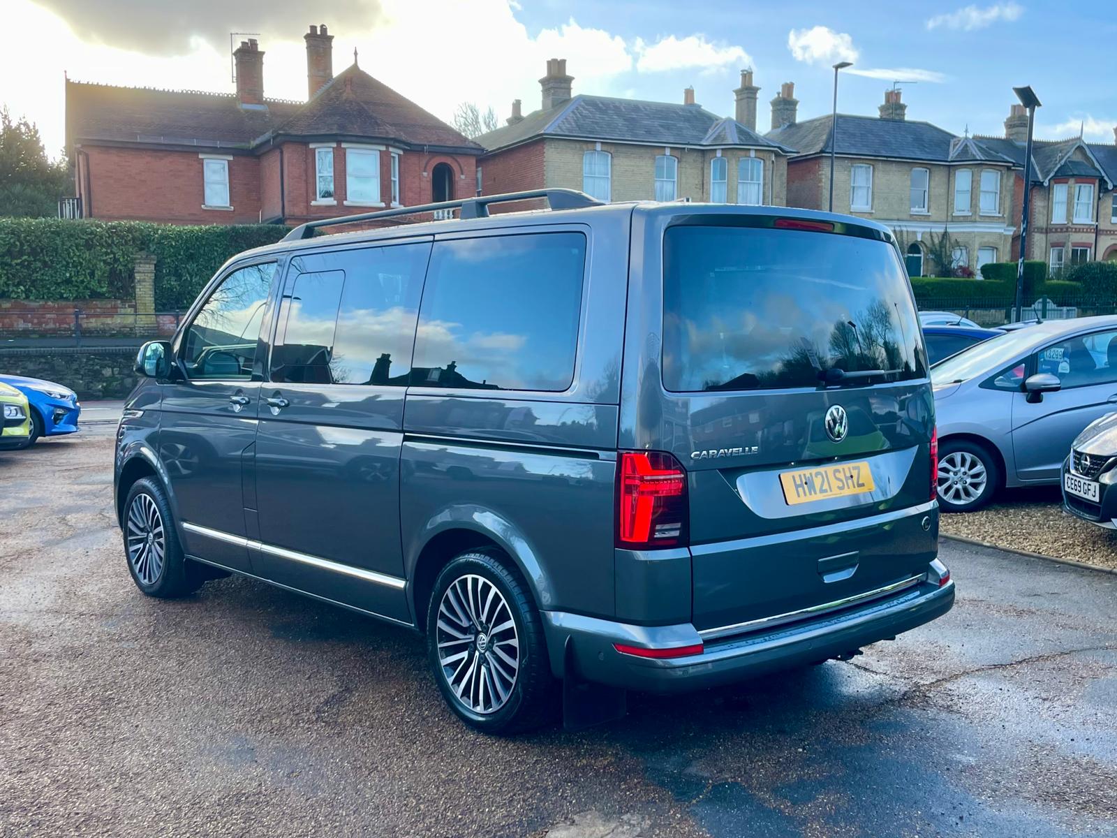 Car For Sale Volkswagen Caravelle - HW21SHZ Sixers Group Image #4