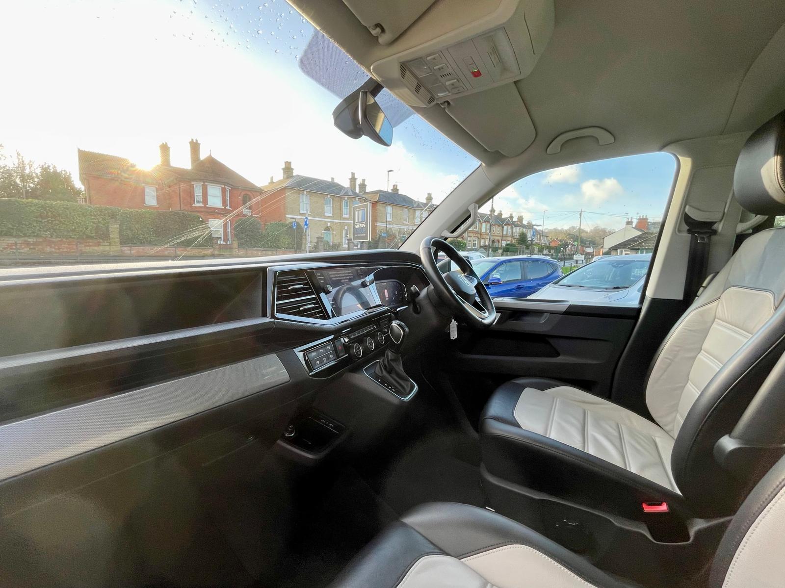 Car For Sale Volkswagen Caravelle - HW21SHZ Sixers Group Image #8