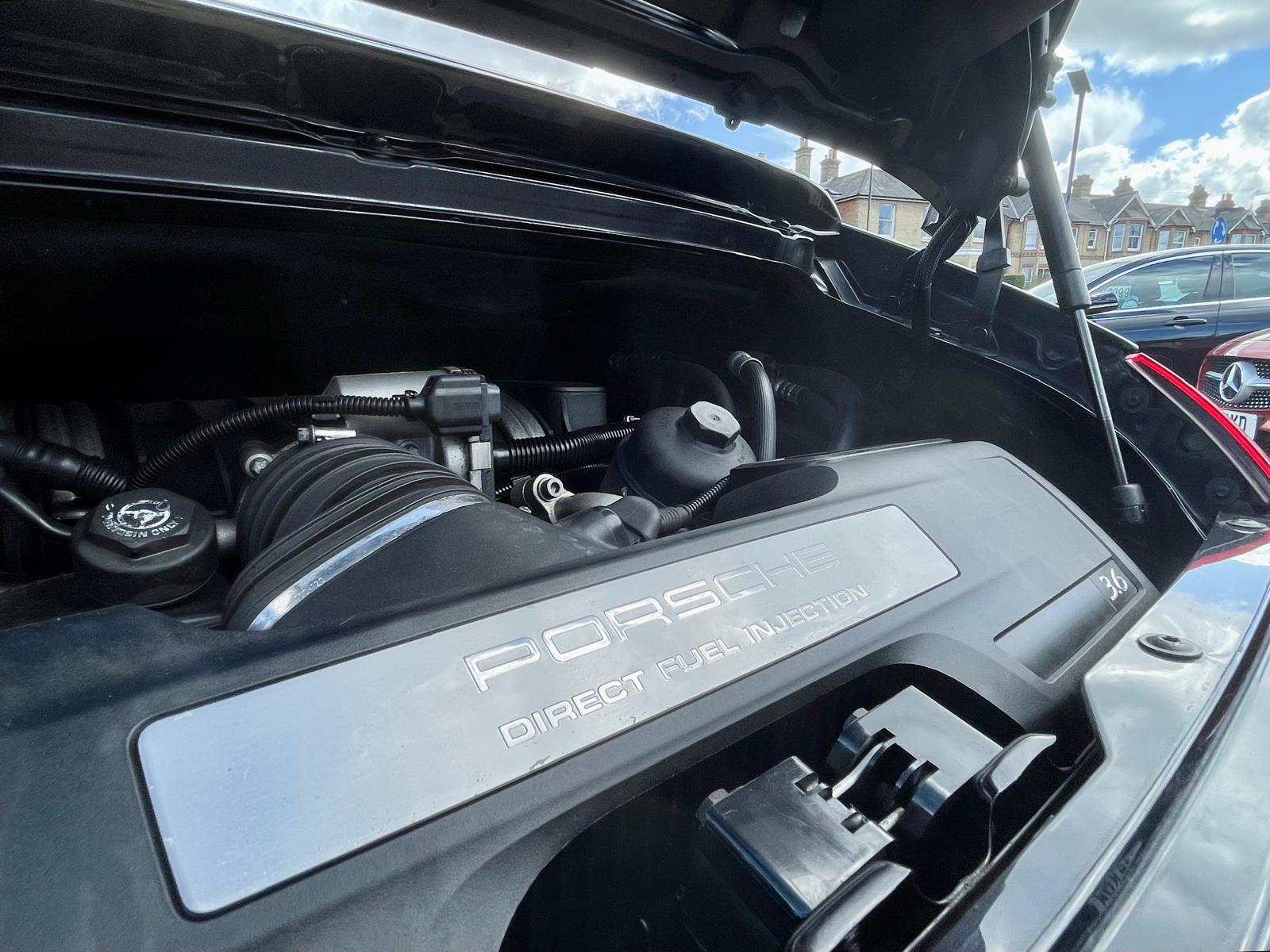 Car For Sale Porsche 911 - MV11AXA Sixers Group Image #10